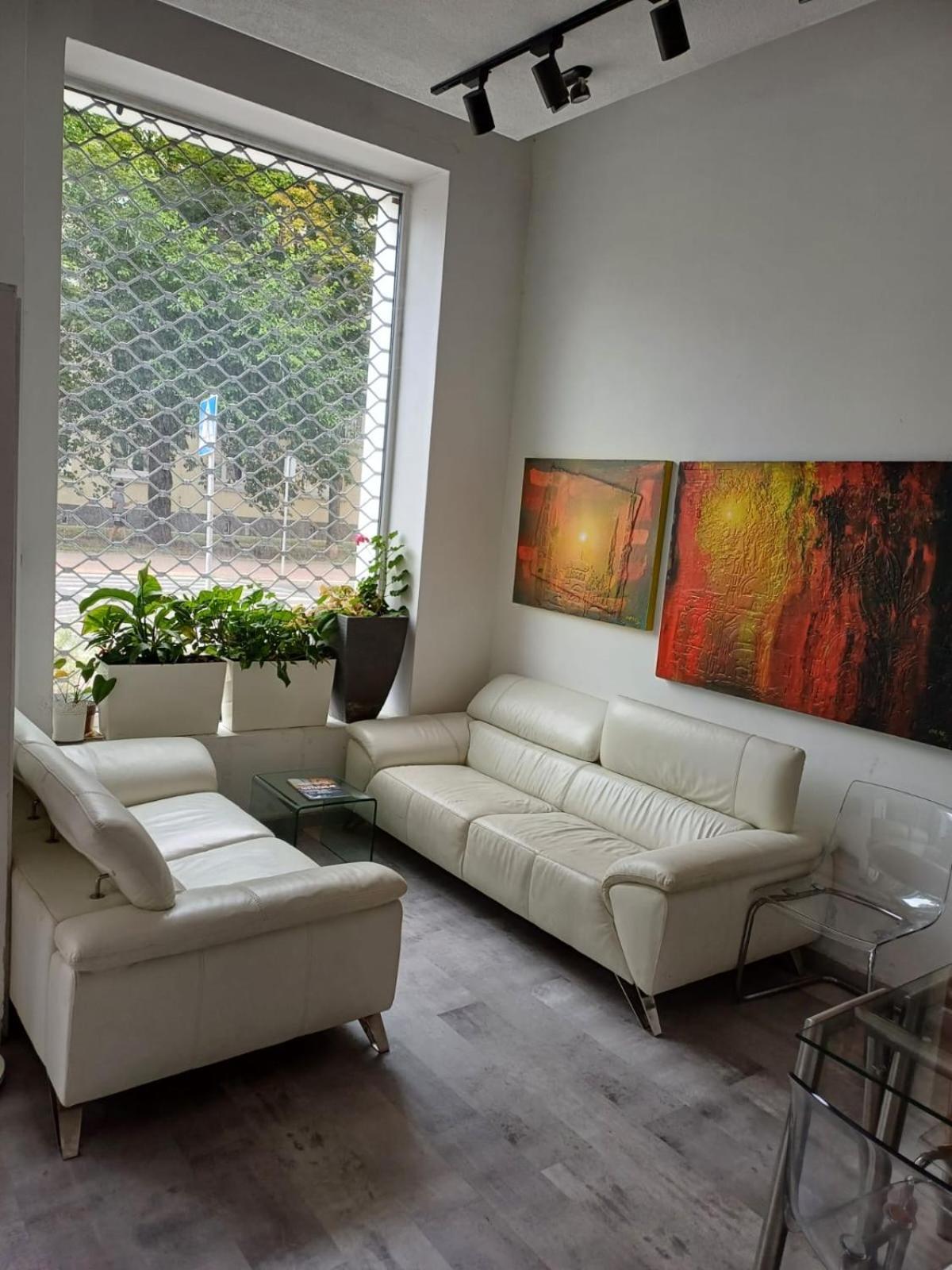Stay, Work, Meet in Creative Space in Centrum