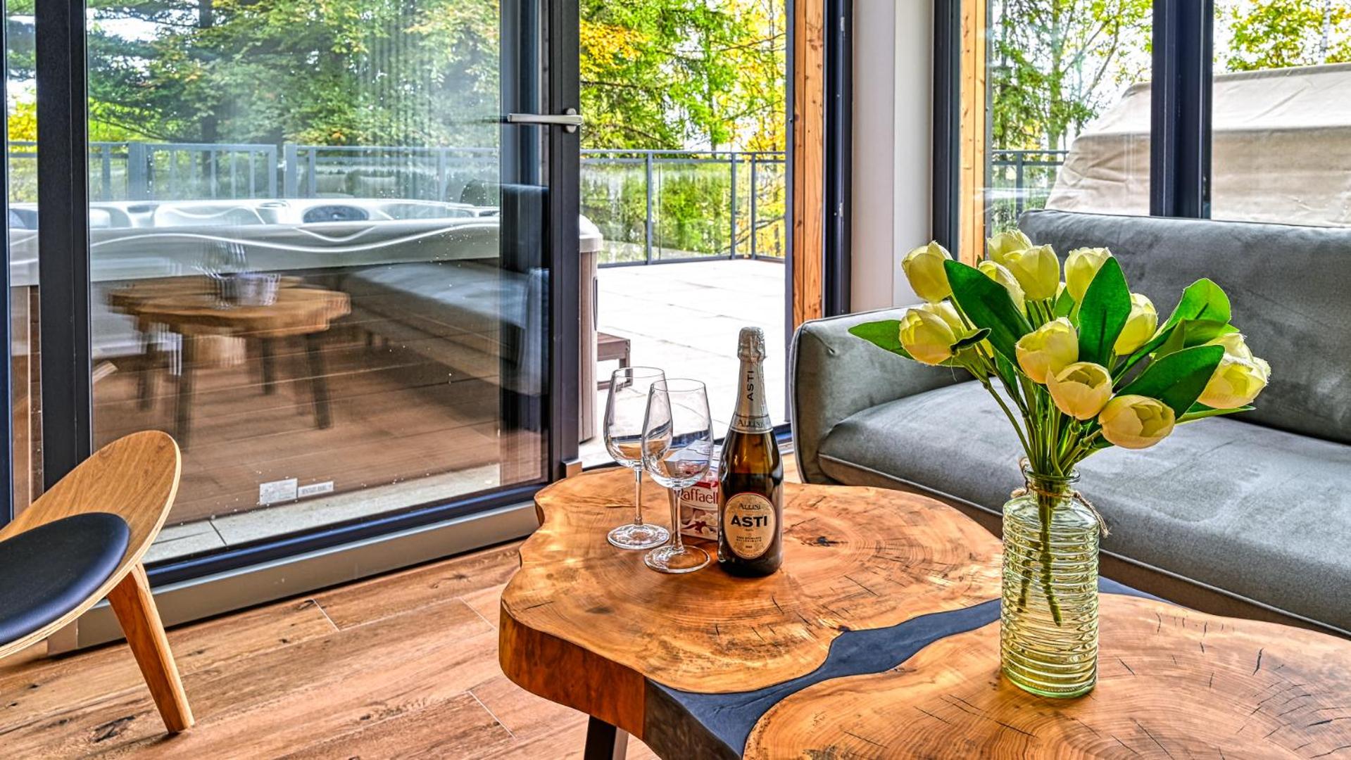 Orlik VIP Residence - Apartamenty blisko wyciągu i Kościoła Wang - by Royal Aparts