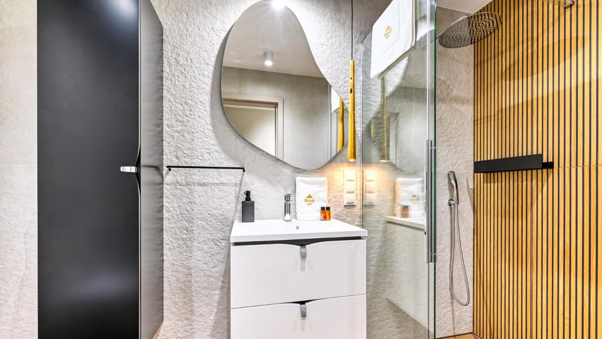 Orlik VIP Residence - Apartamenty blisko wyciągu i Kościoła Wang - by Royal Aparts