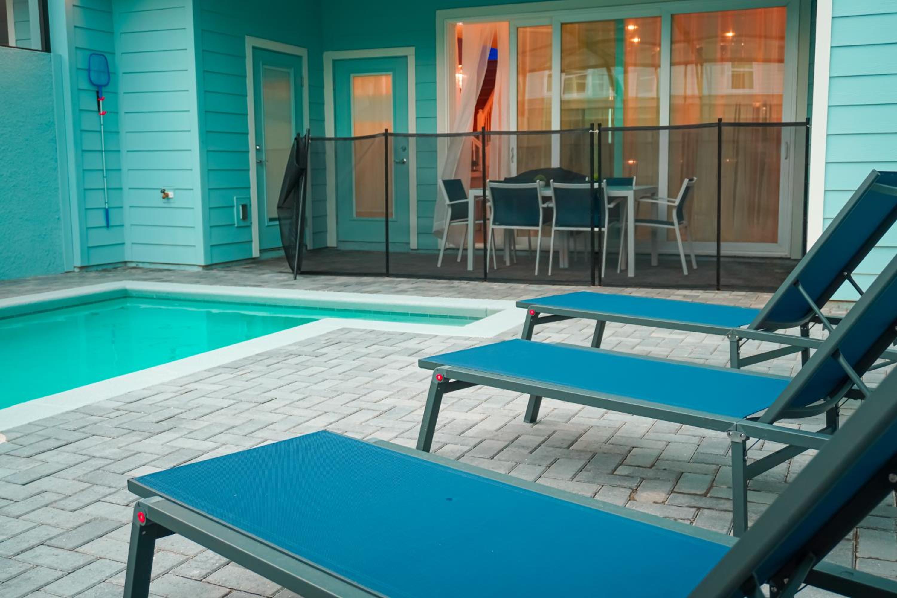Windsor Cay House-your dream theme house!