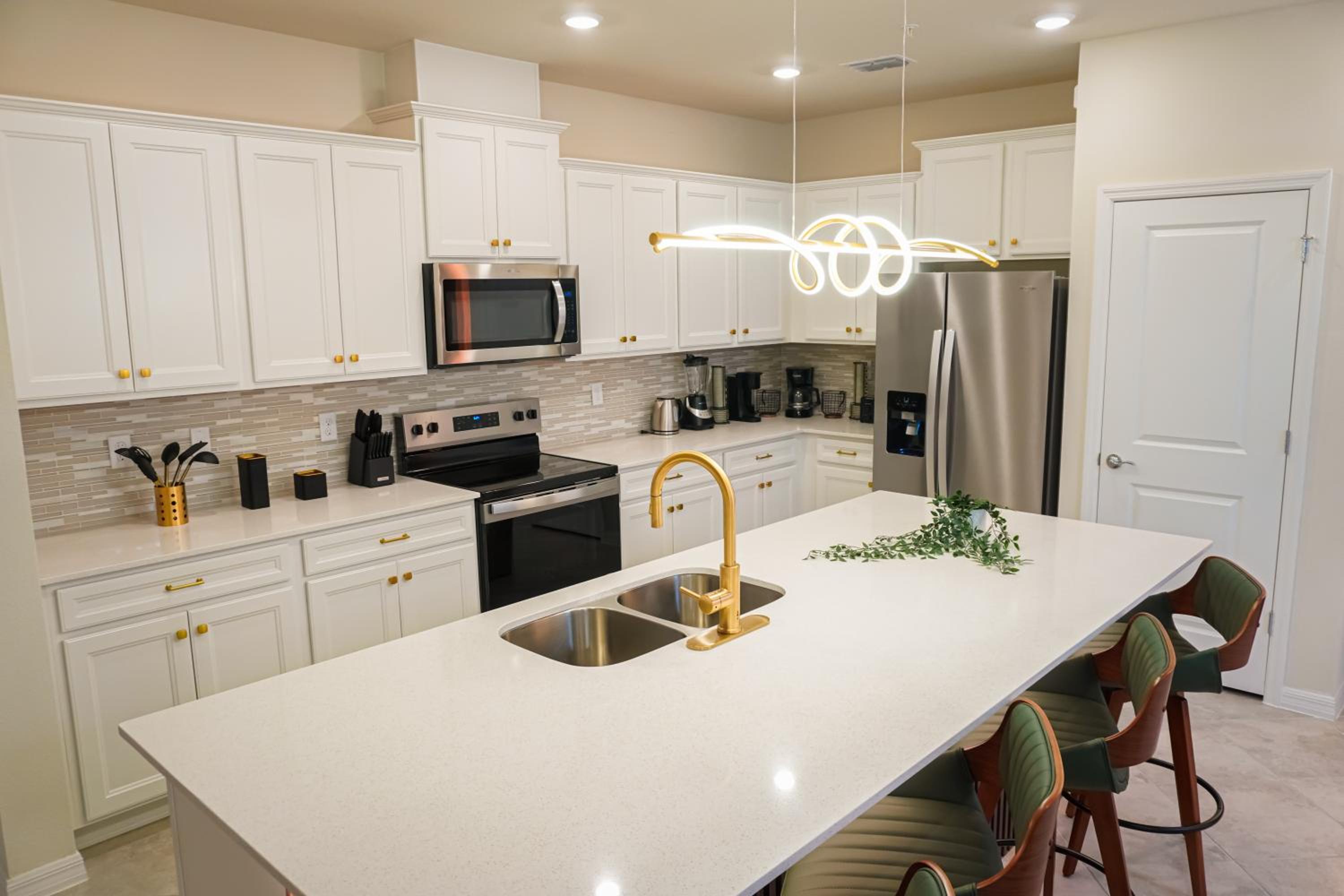 Windsor Cay House-your dream theme house!
