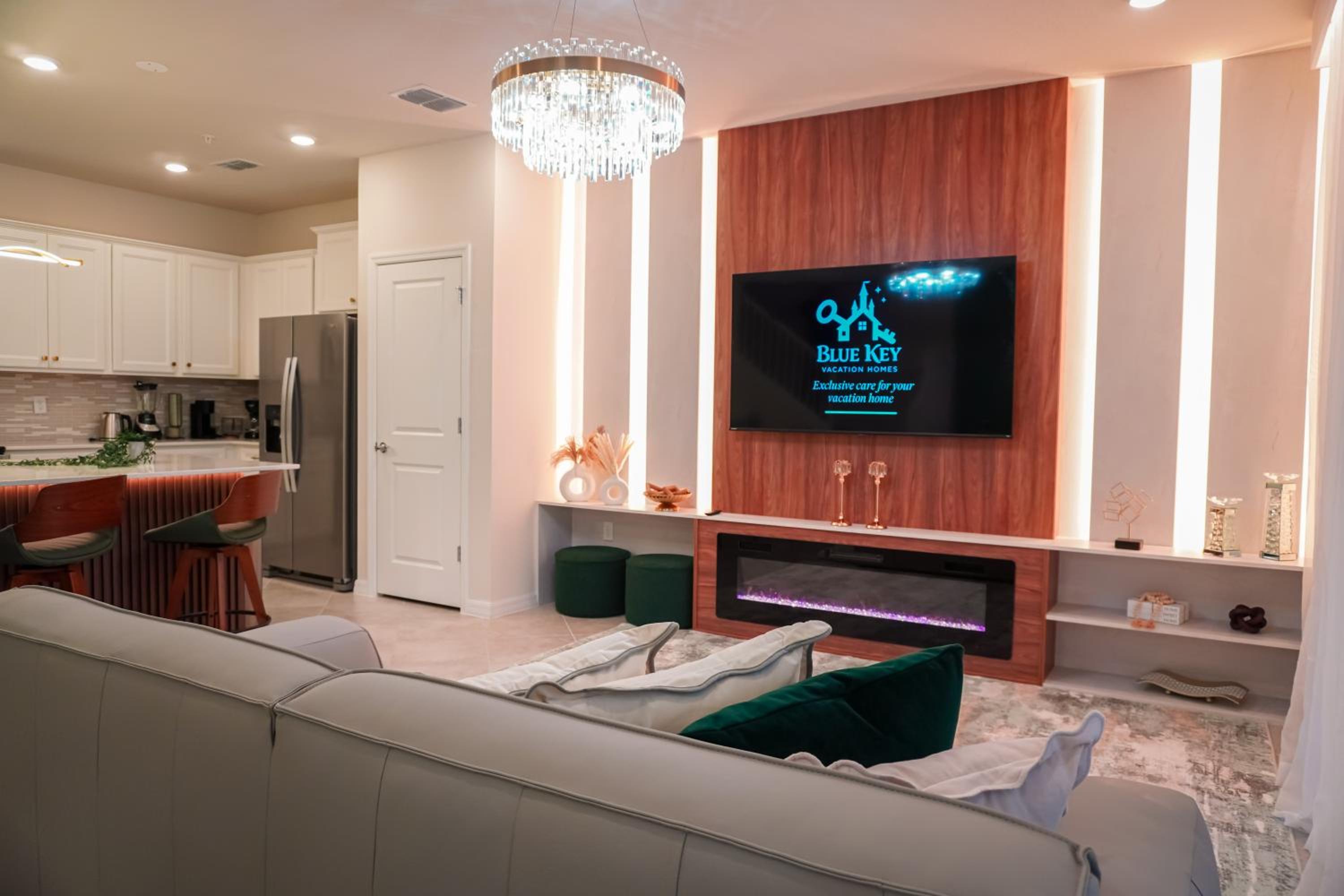 Windsor Cay House-your dream theme house!