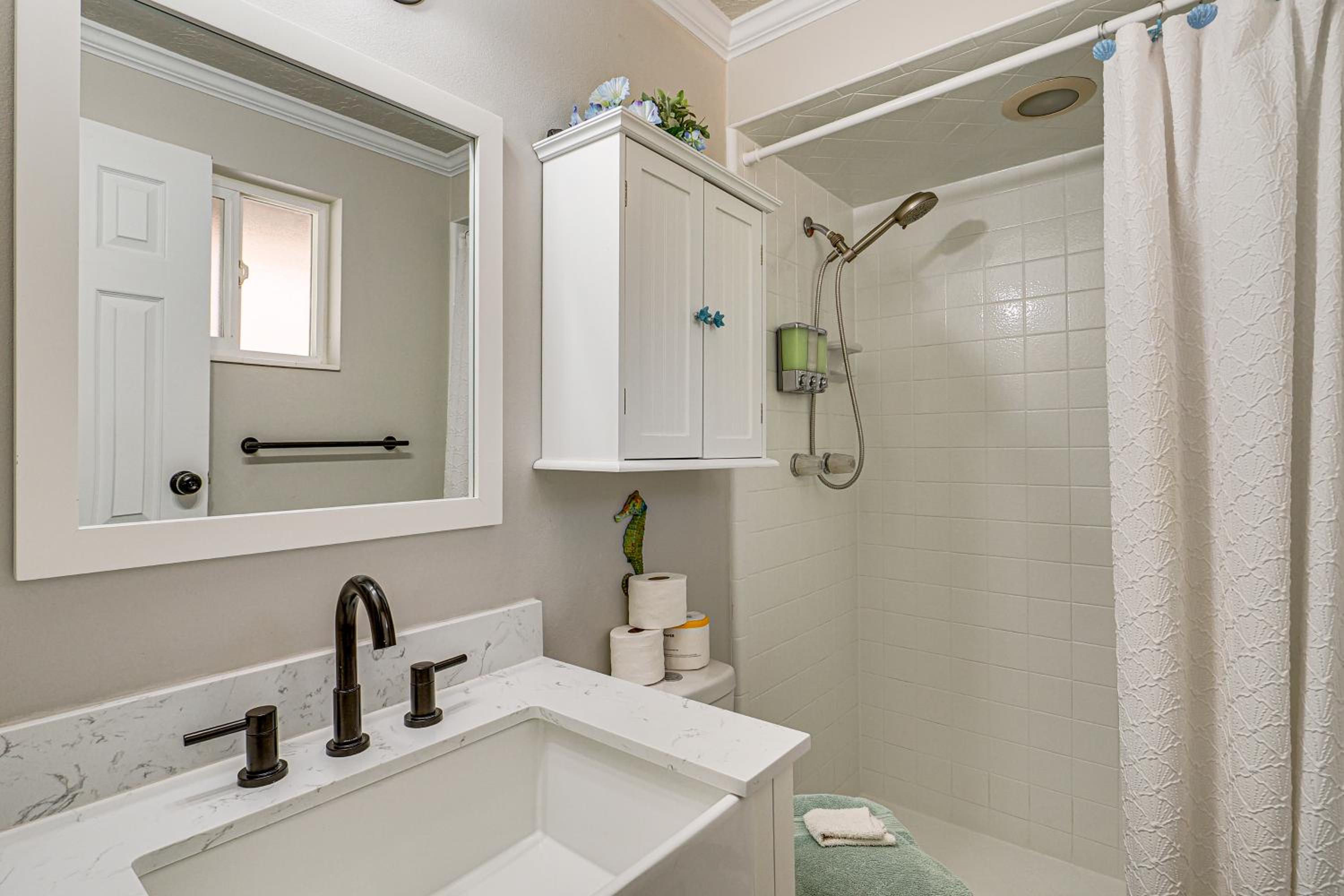 2 Mi to Gardner Village Family Gem with Fenced Yard