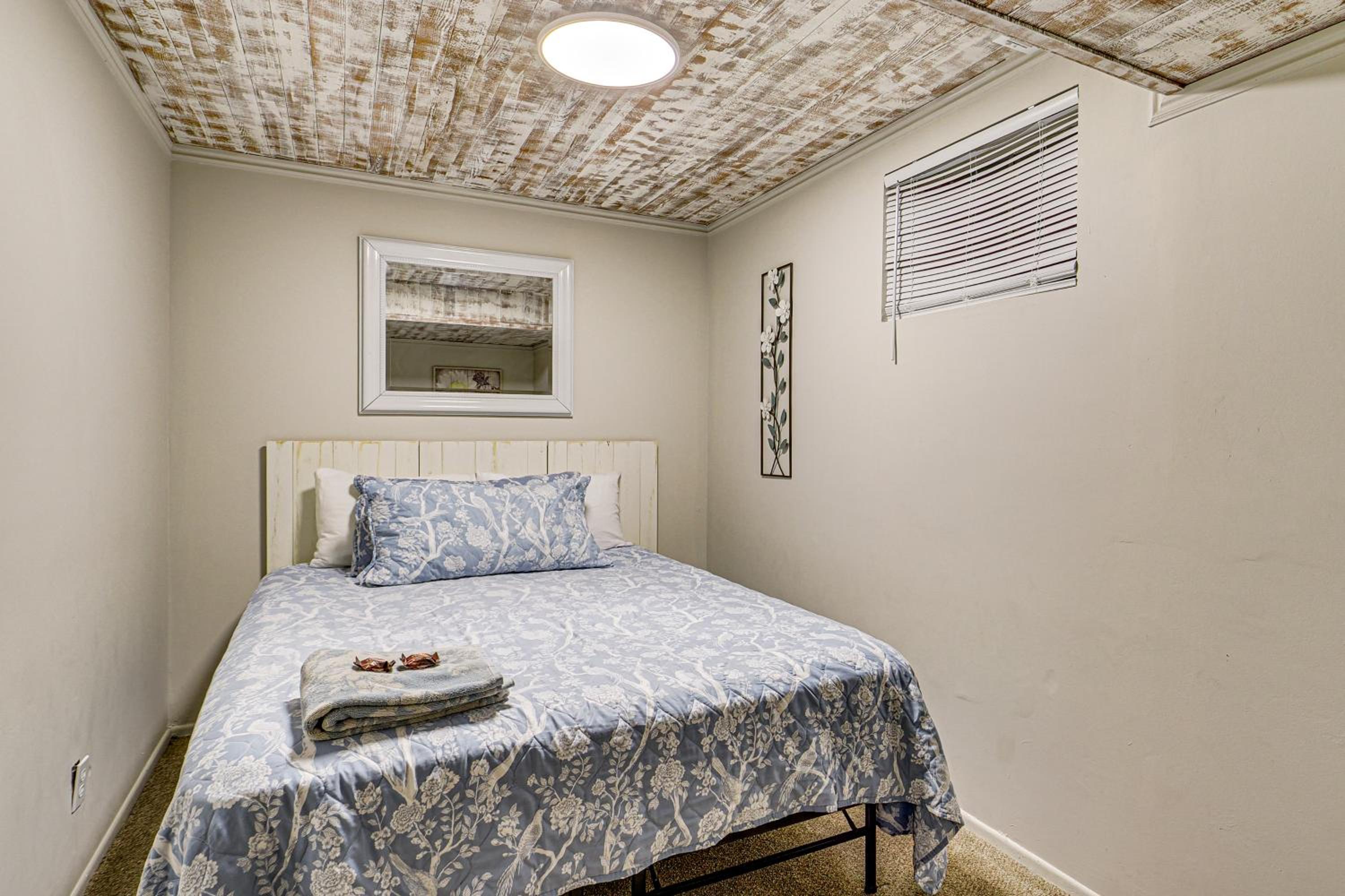 2 Mi to Gardner Village Family Gem with Fenced Yard