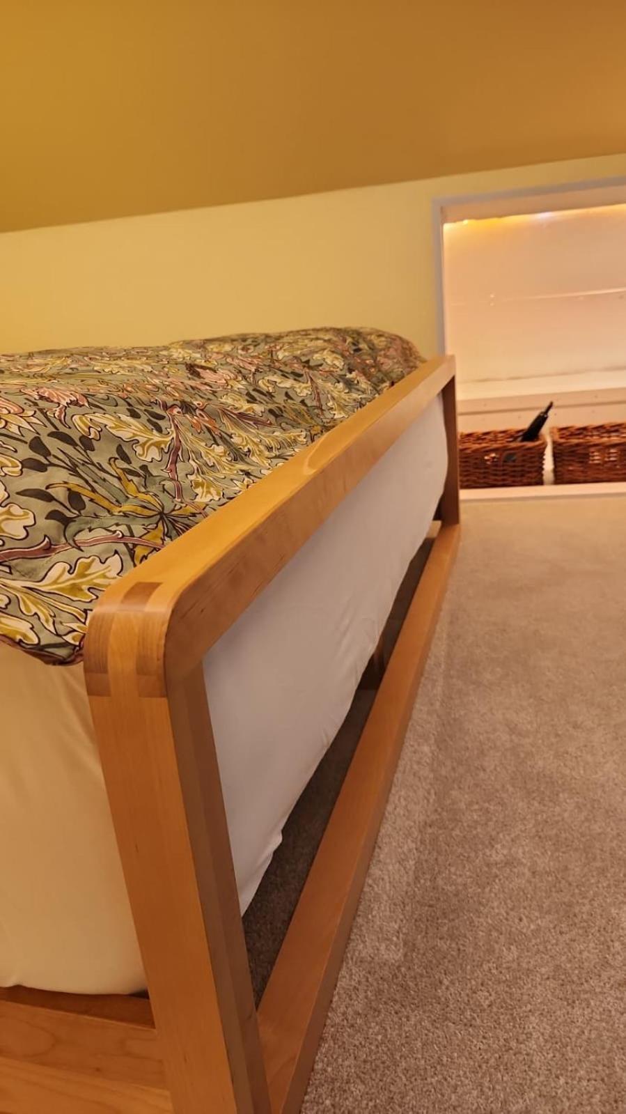 Cosy Suite with Private Access in London Putney
