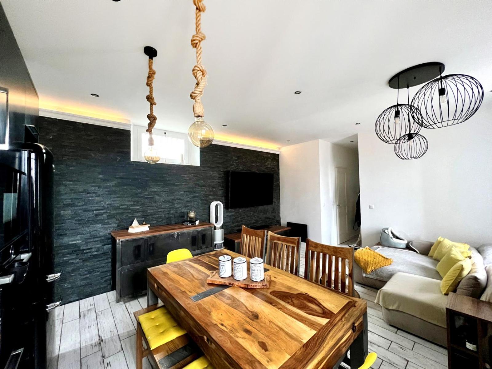 Appartement lumineux tout confort proche de Paris
