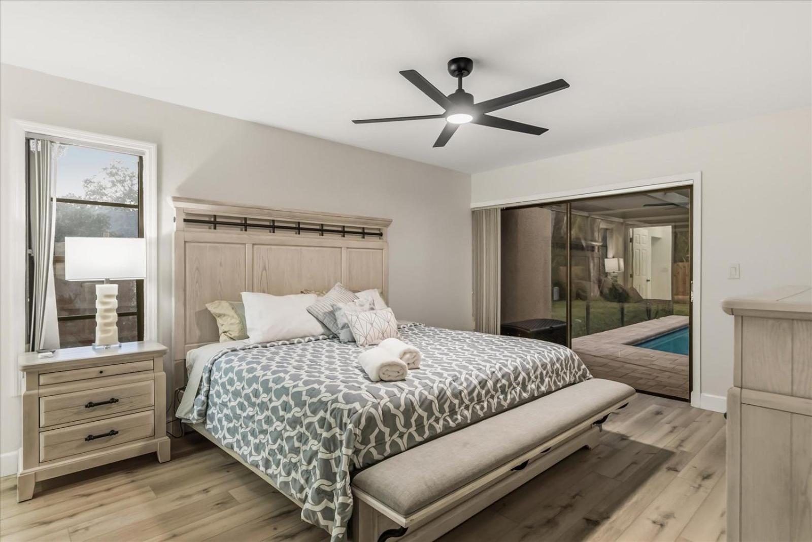 Dream Home Family Retreat 4BR Near the Gulf