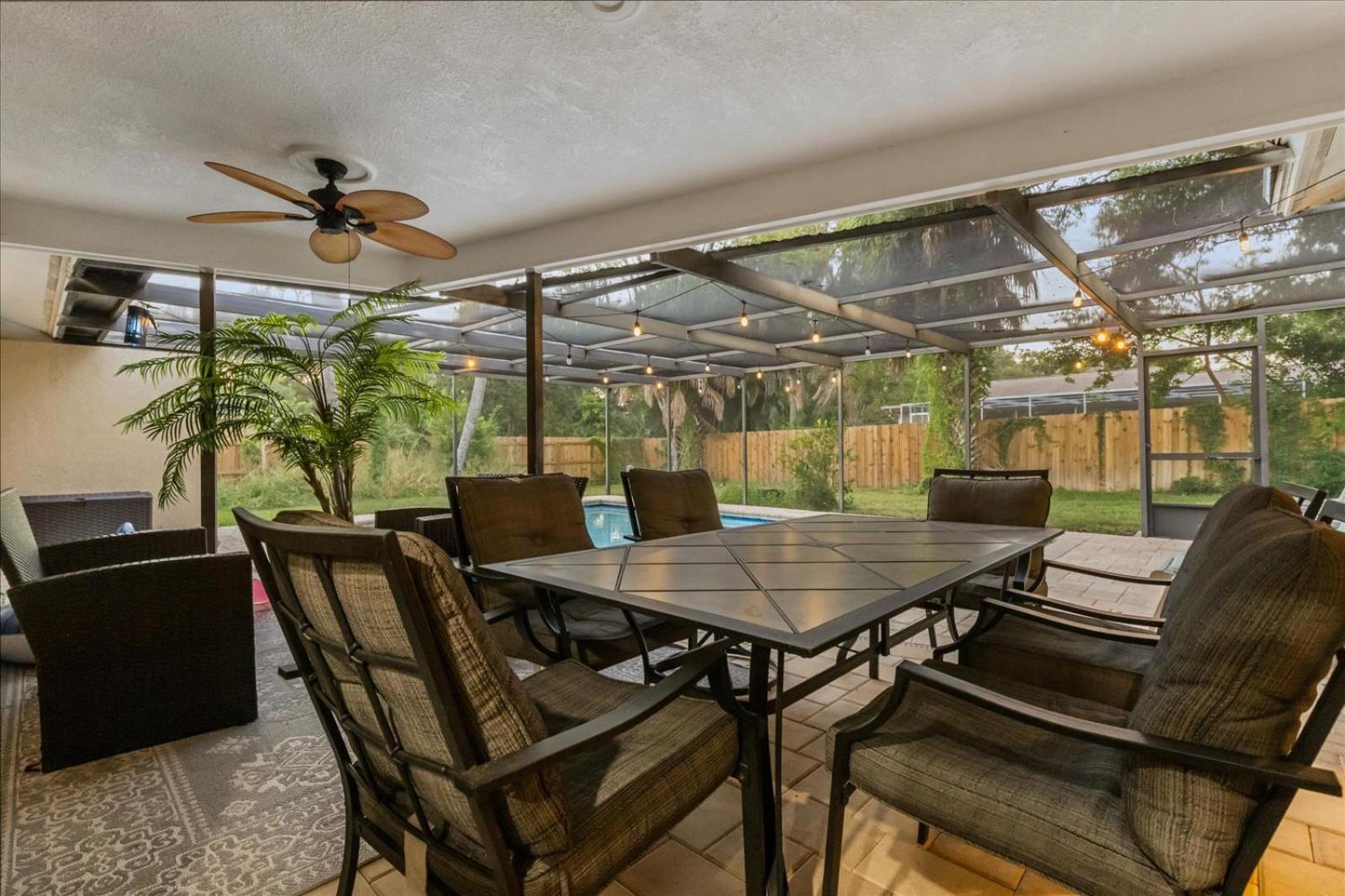 Dream Home Family Retreat 4BR Near the Gulf