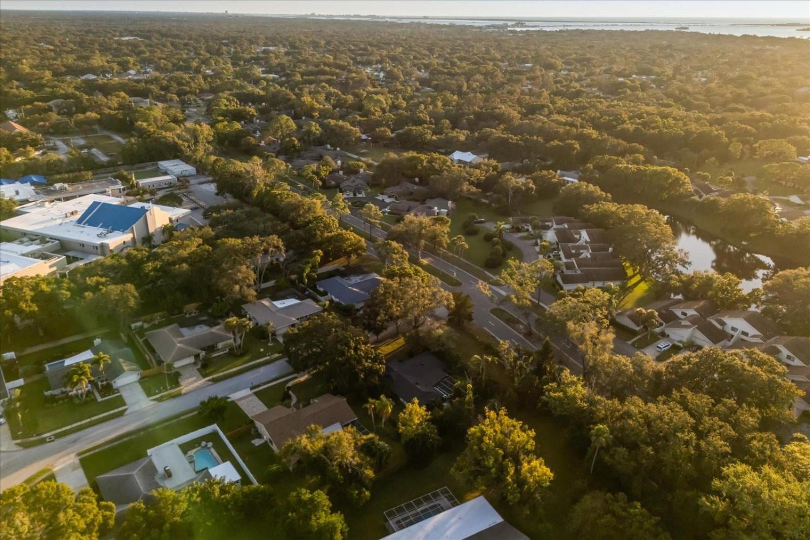 Dream Home Family Retreat 4BR Near the Gulf