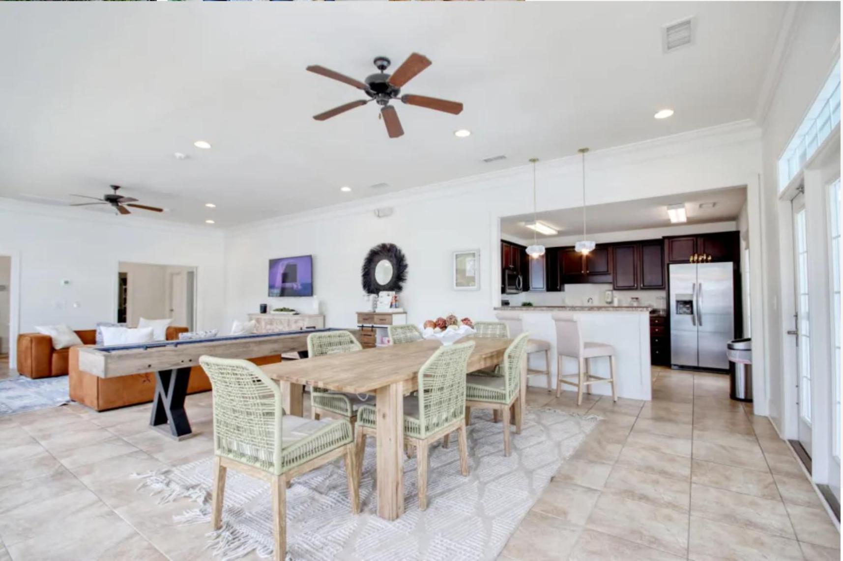 Landing Stunning 2BD Gym Clubhouse
