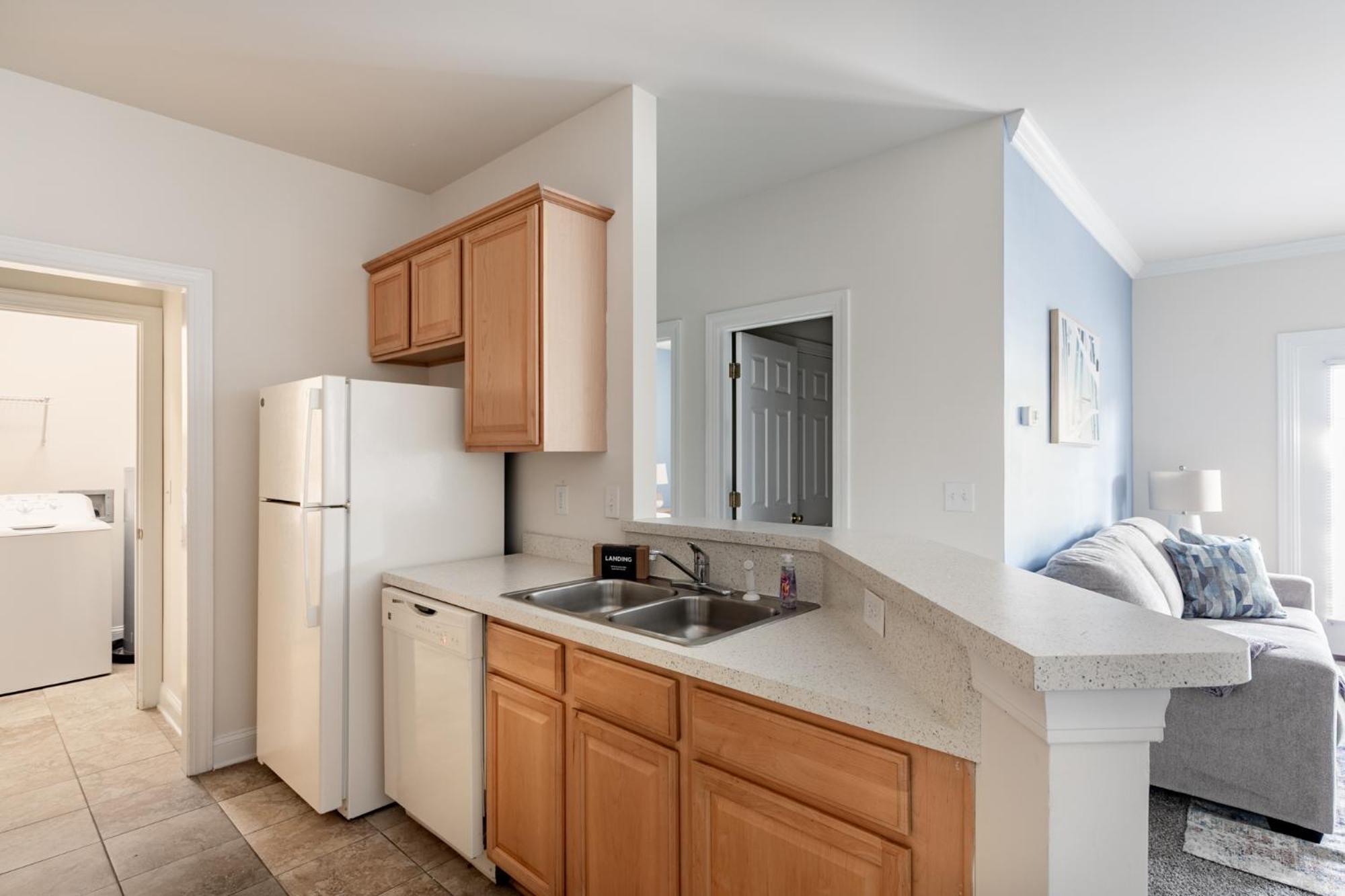 Landing Stunning 2BD Gym Clubhouse