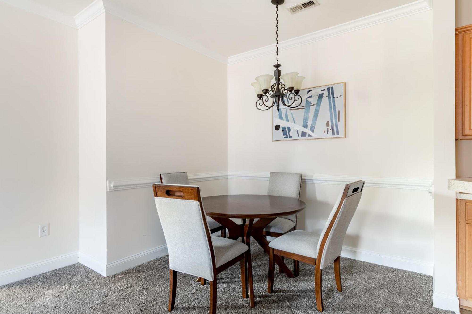 Landing Stunning 2BD Gym Clubhouse