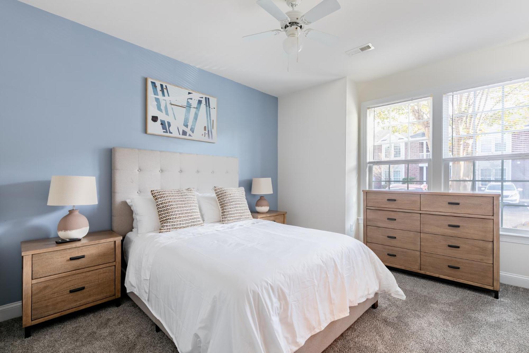 Landing Stunning 2BD Gym Clubhouse