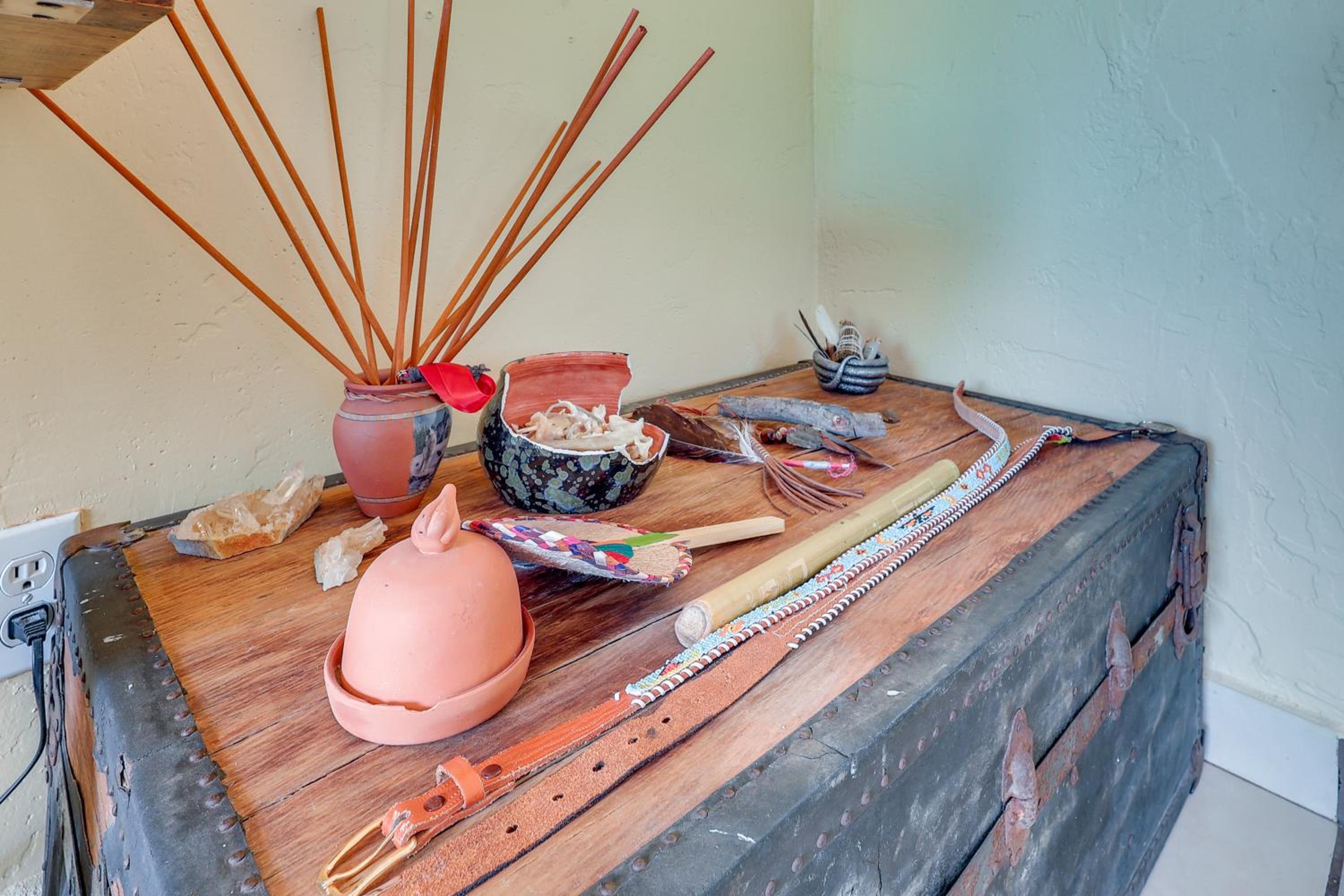 Walk Downtown Authentic Adobe Home in Las Cruces!