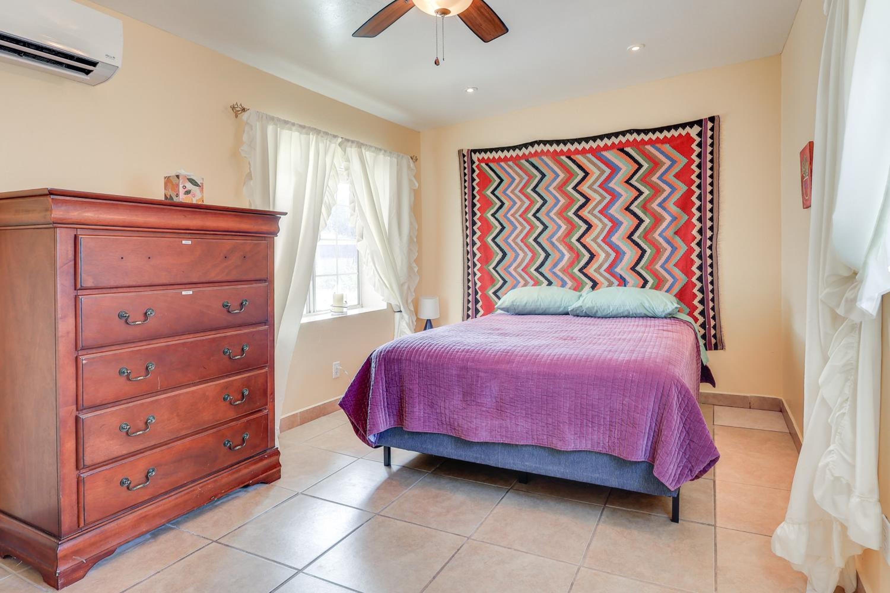 Walk Downtown Authentic Adobe Home in Las Cruces!