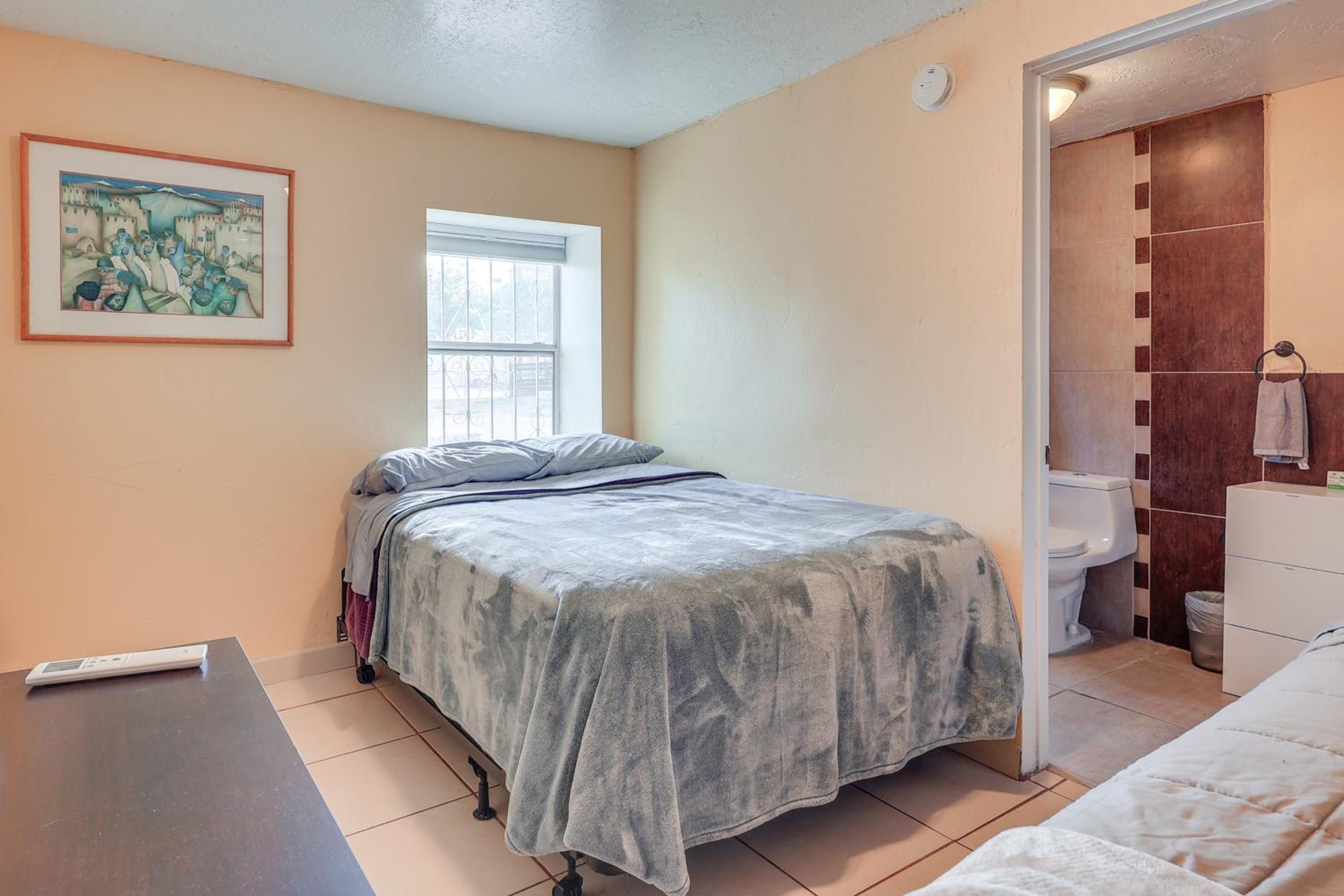 Walk Downtown Authentic Adobe Home in Las Cruces!
