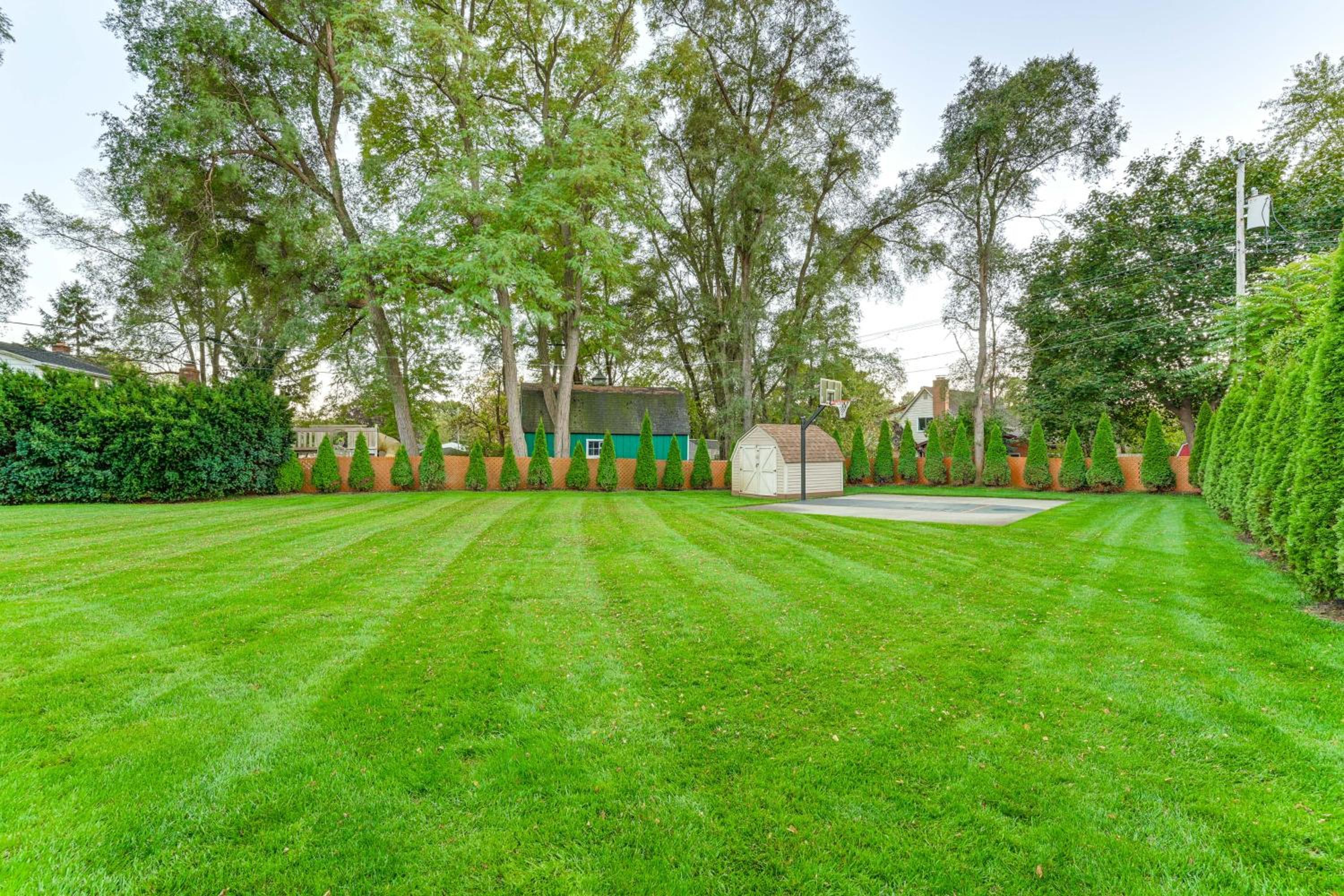 2 Mi to Dtwn Brighton Updated Home with Fenced Yard