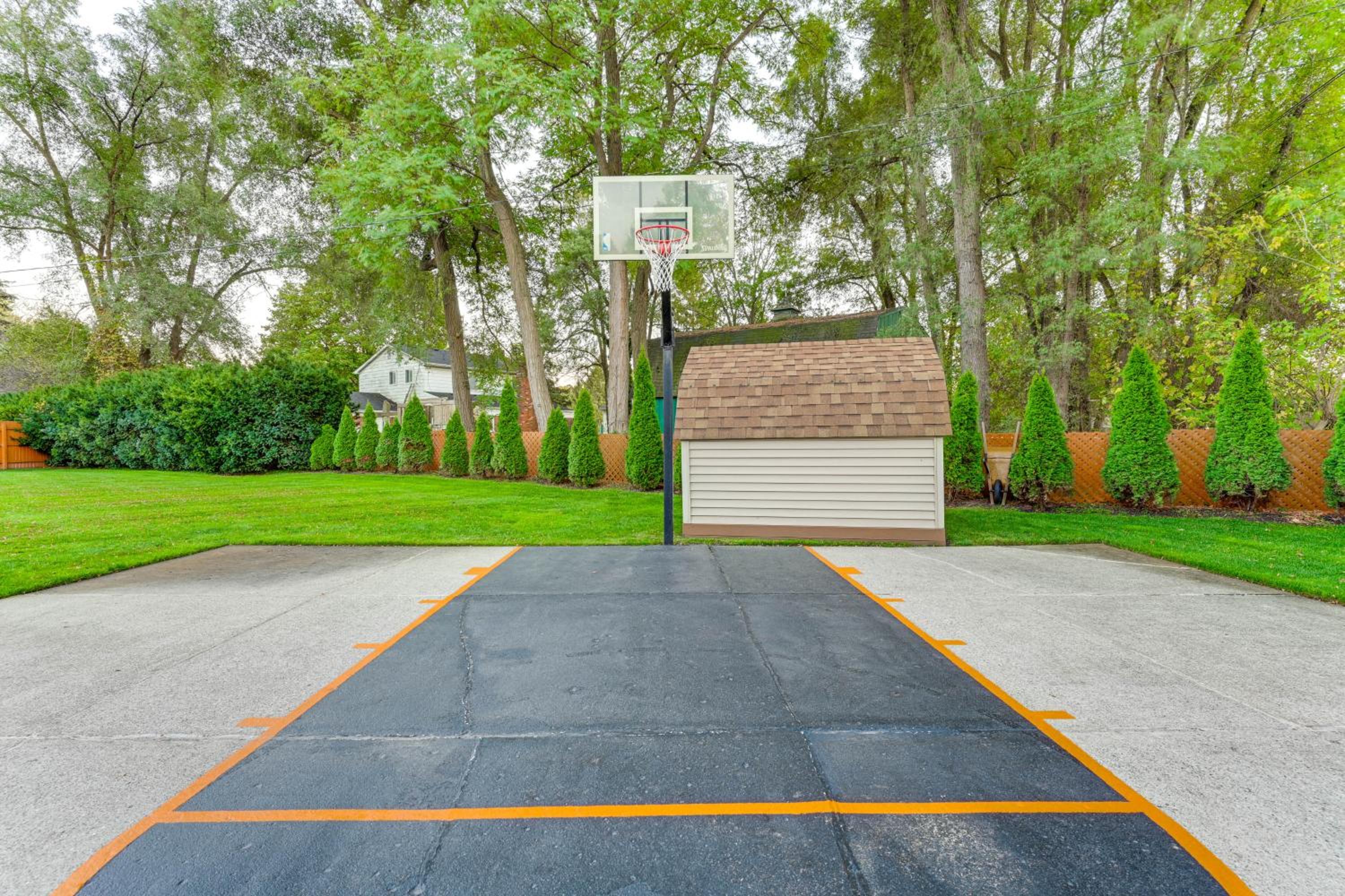 2 Mi to Dtwn Brighton Updated Home with Fenced Yard