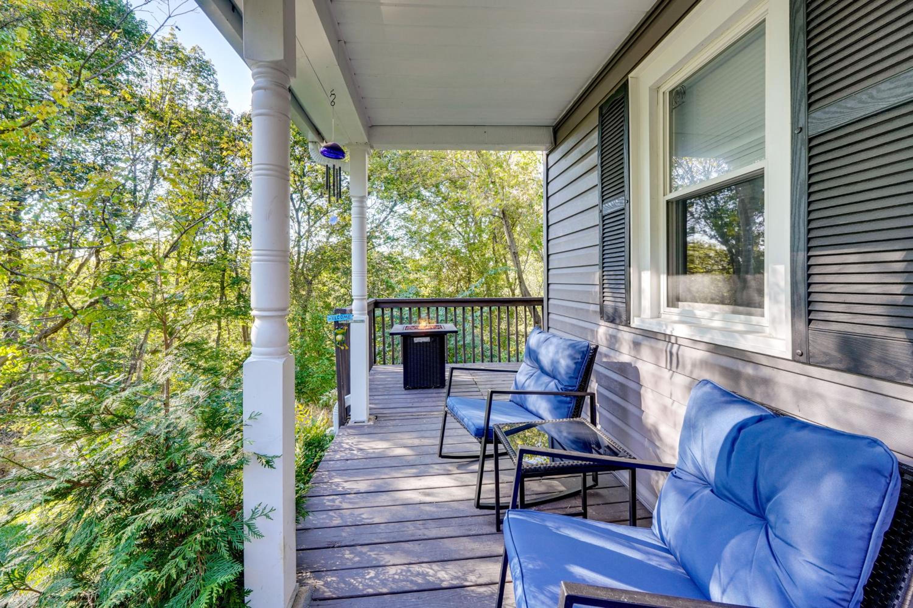 Little Woodland Home Hidden Gem By Dtwn Bethlehem