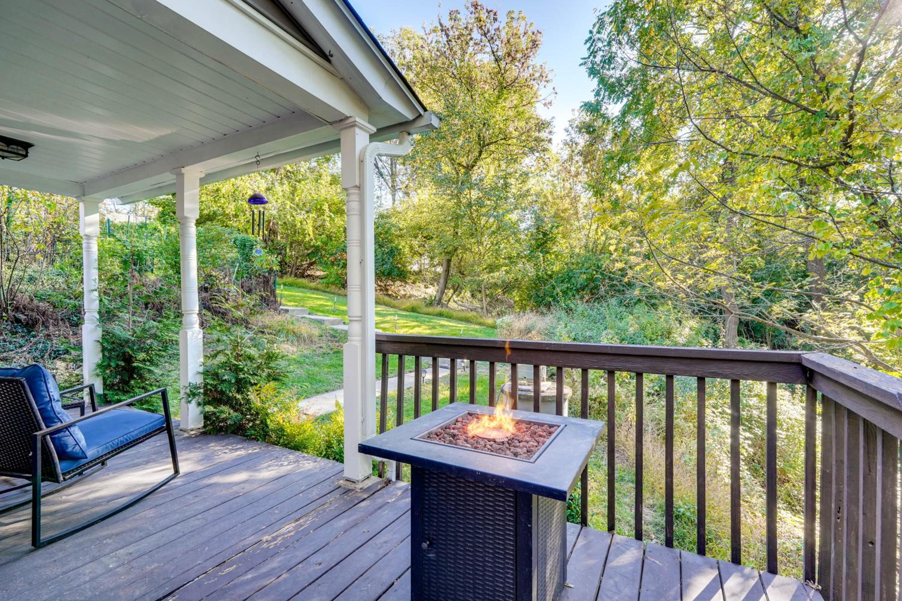 Little Woodland Home Hidden Gem By Dtwn Bethlehem
