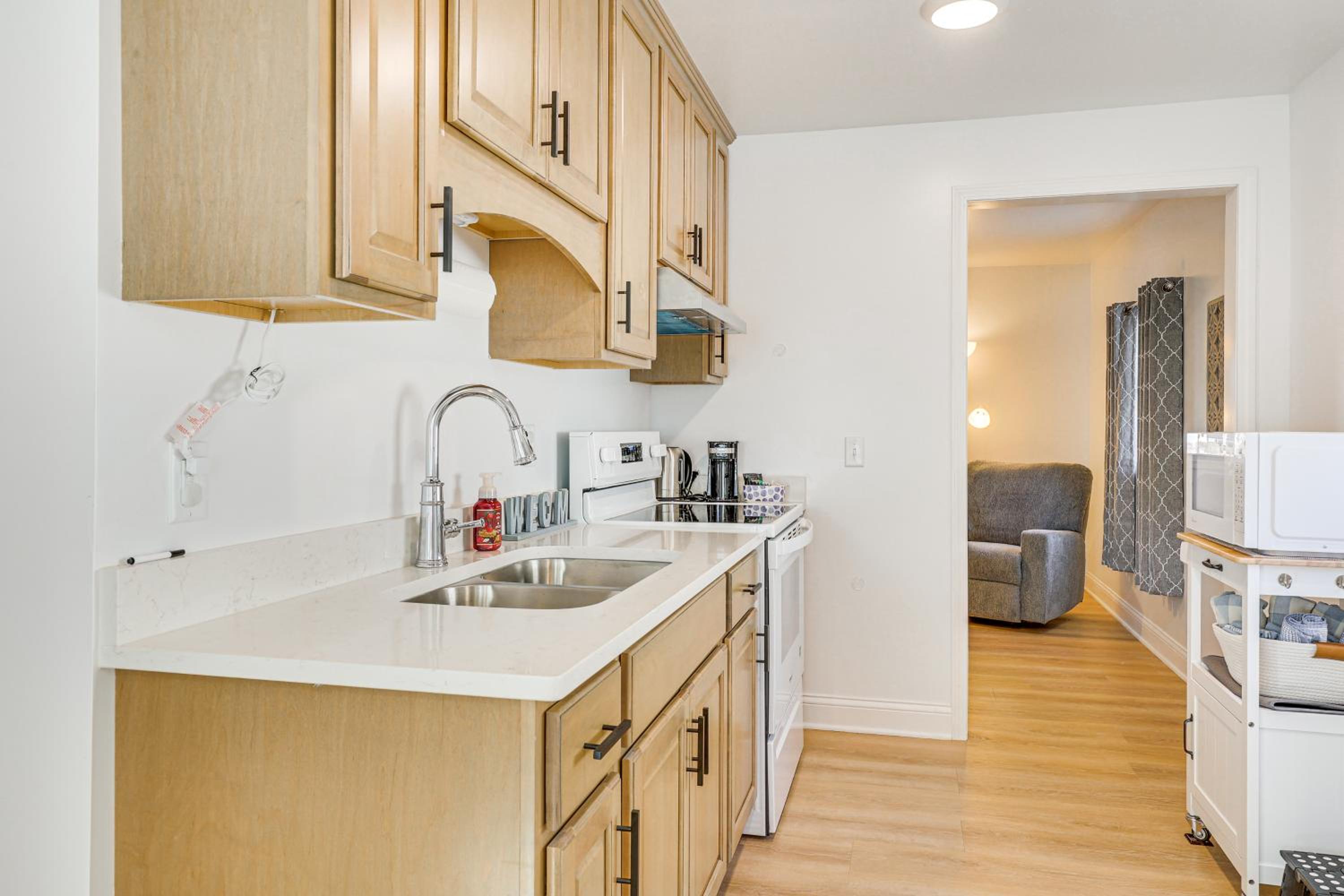 Easy I-80 Access! Newly Updated McDonald Home