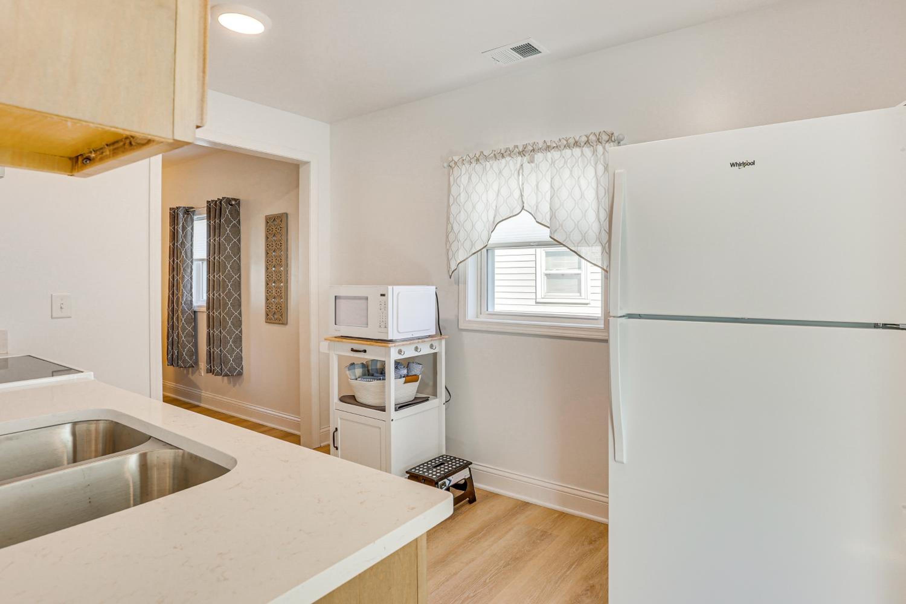 Easy I-80 Access! Newly Updated McDonald Home