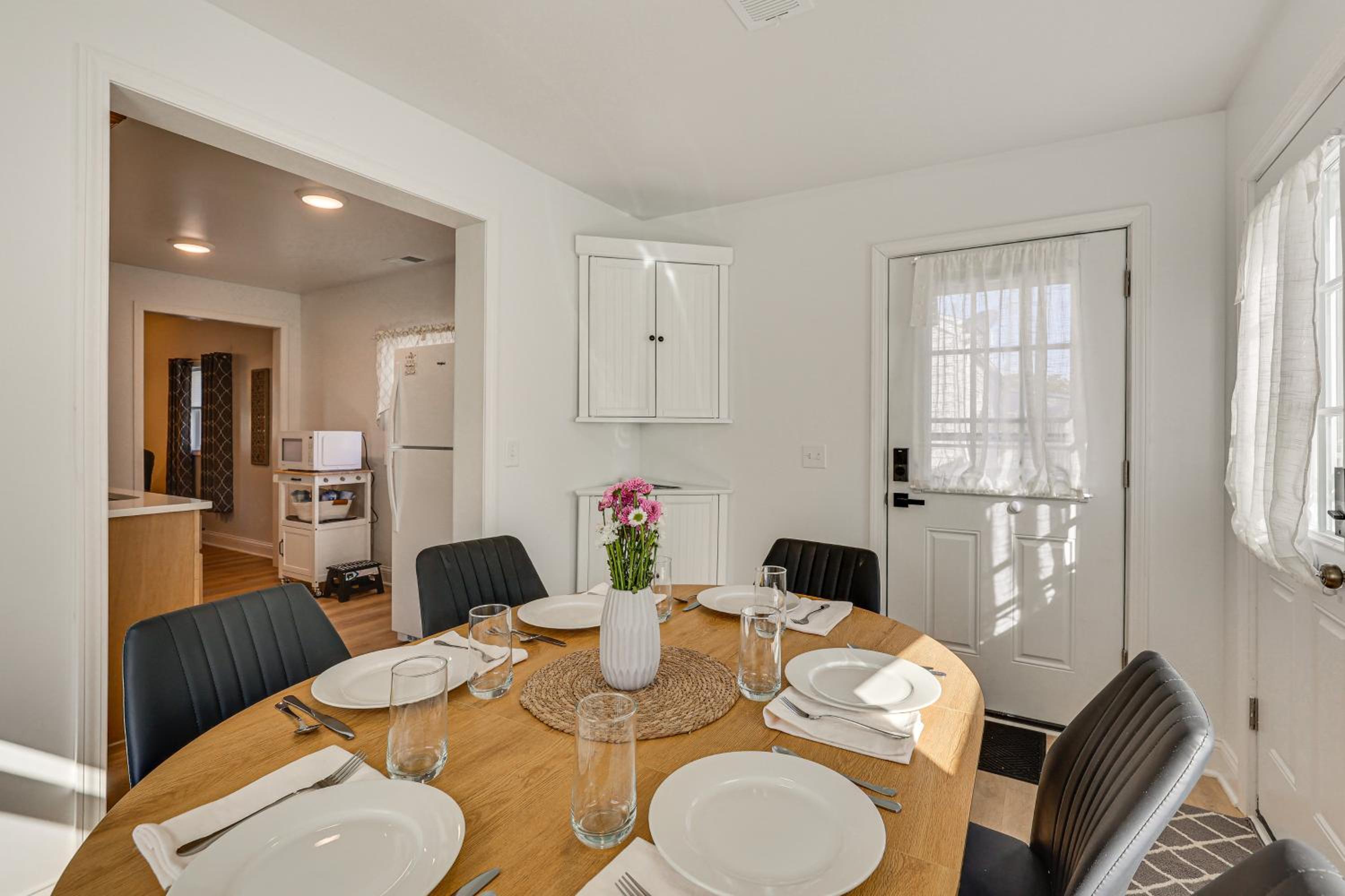 Easy I-80 Access! Newly Updated McDonald Home