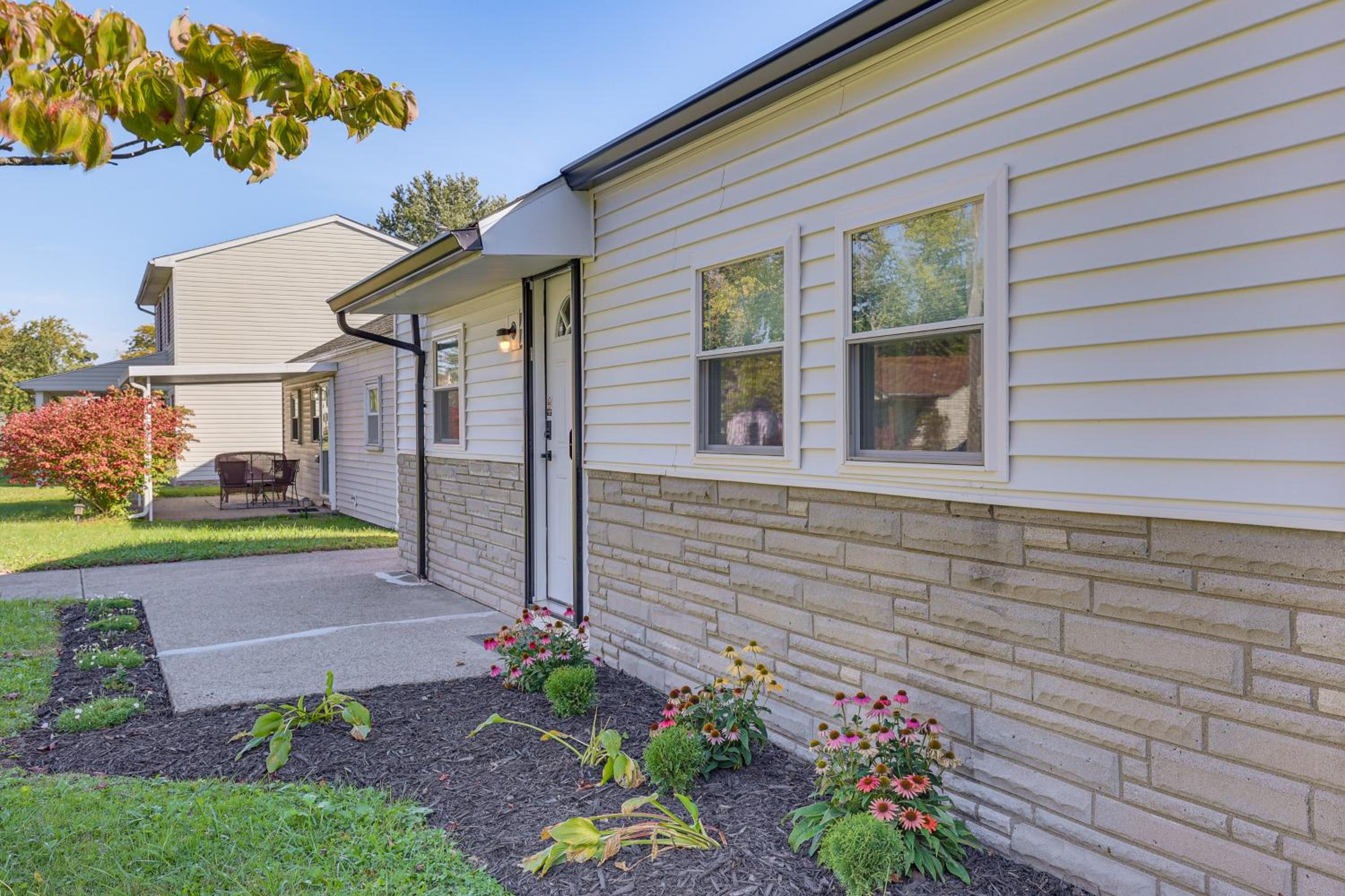 Easy I-80 Access! Newly Updated McDonald Home