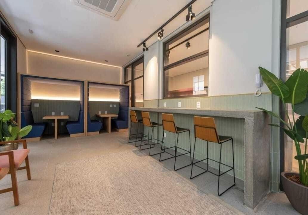 Modern and Fully Equipped Accommodations Near the Metro and Praça da República - DNRs