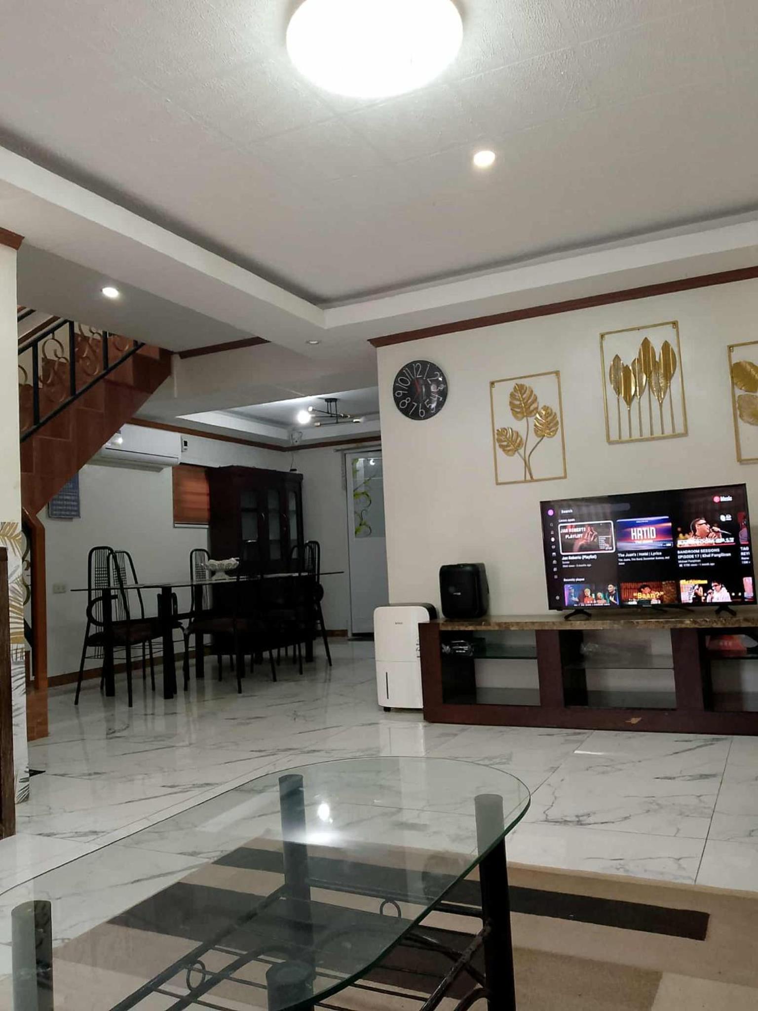 CasaCavite - Your Chill Hideaway and Mini-Resort Just Minutes from all the Tagaytay-Silang-Nuvali Action!