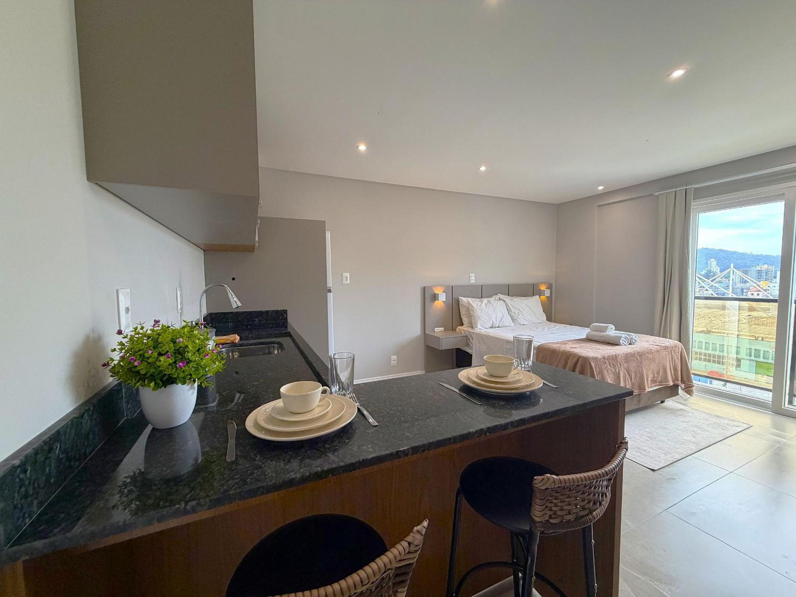 Your exclusive stay in Blumenau, 350m from Vila Germânica - OCNs