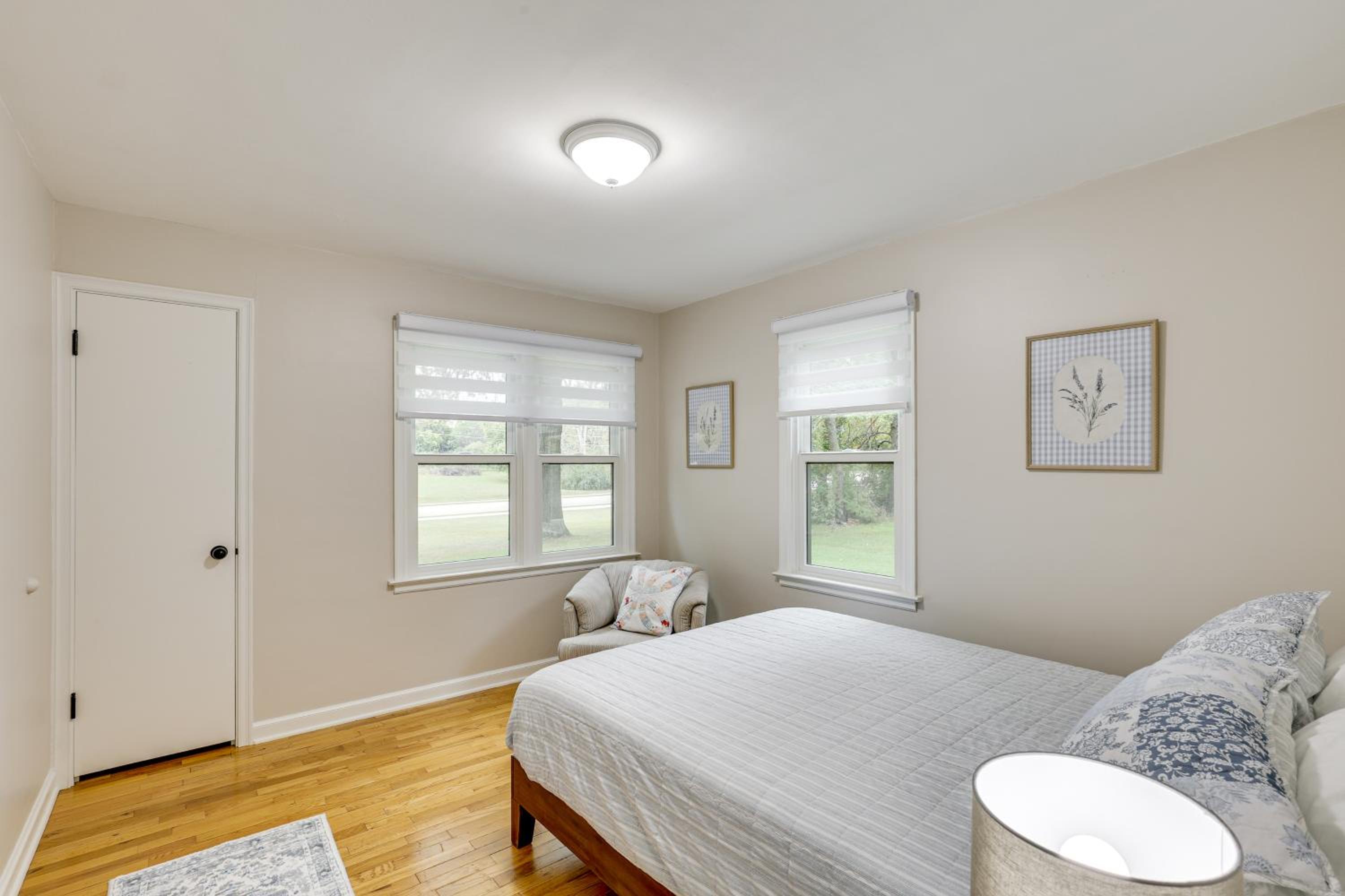 Topeka Farmhouse Hideaway 5 Mi to Downtown!