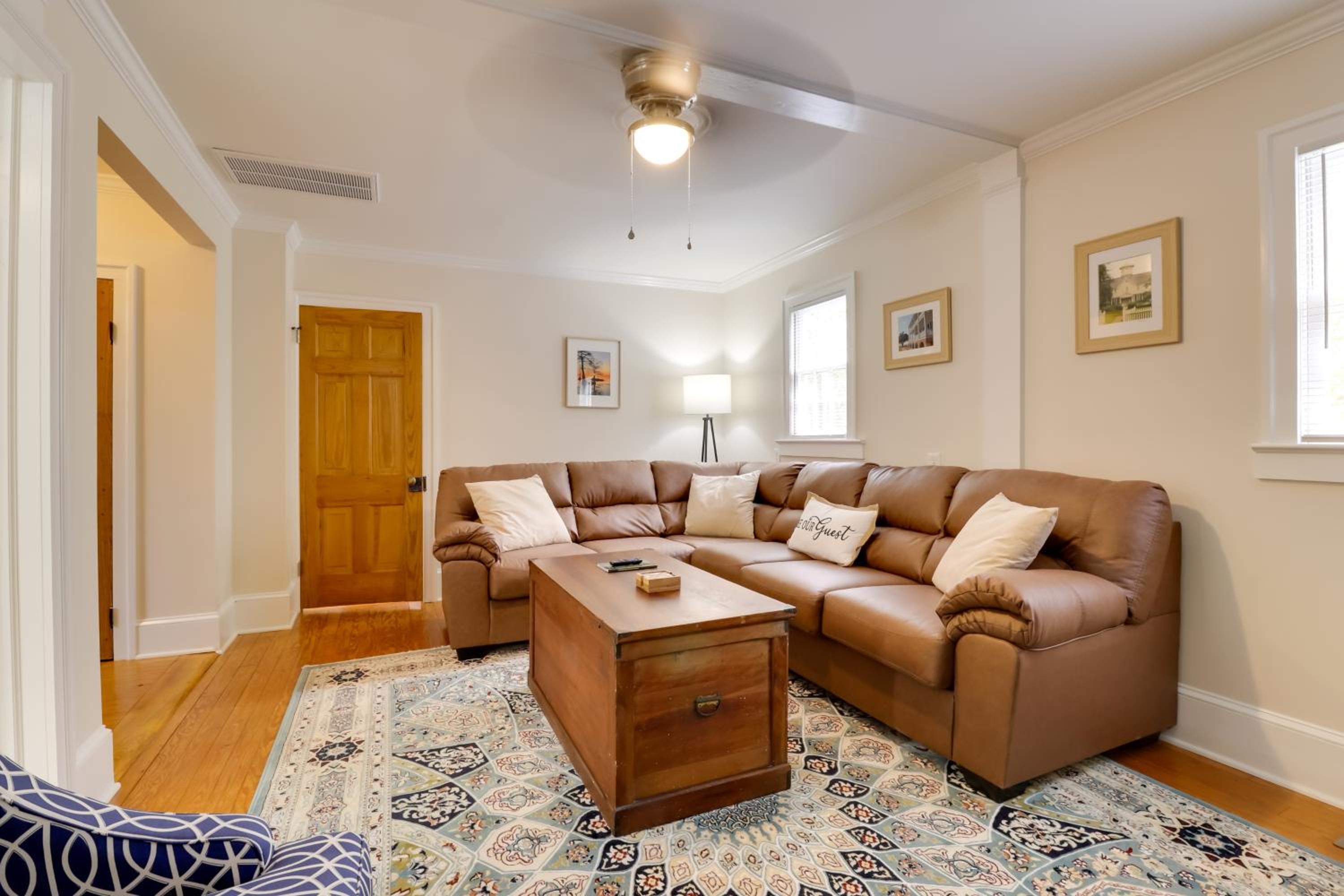 Steps to Downtown! Family Home in Historic Edenton