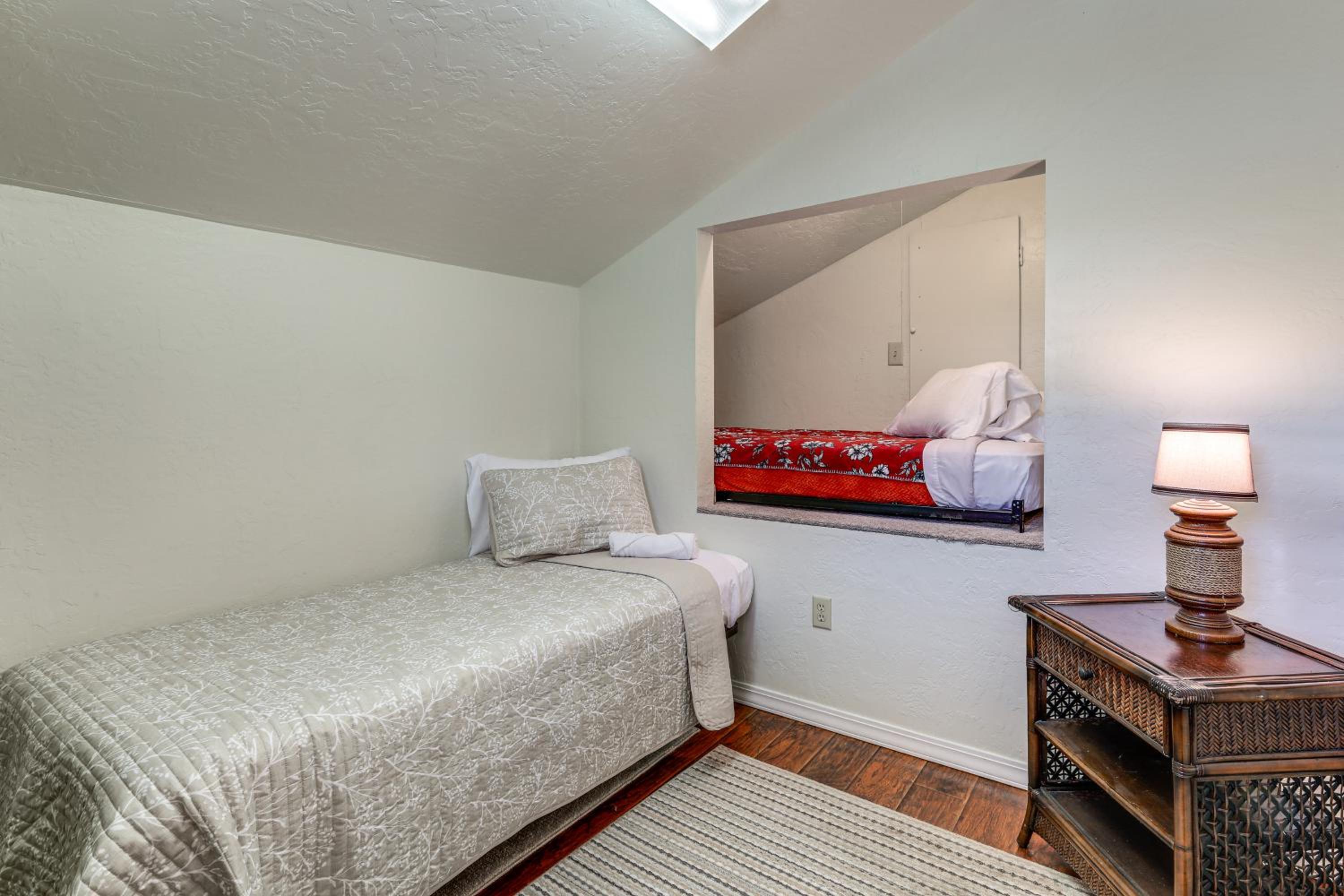 Route 66 Retreat Dog-Friendly Home in Williams