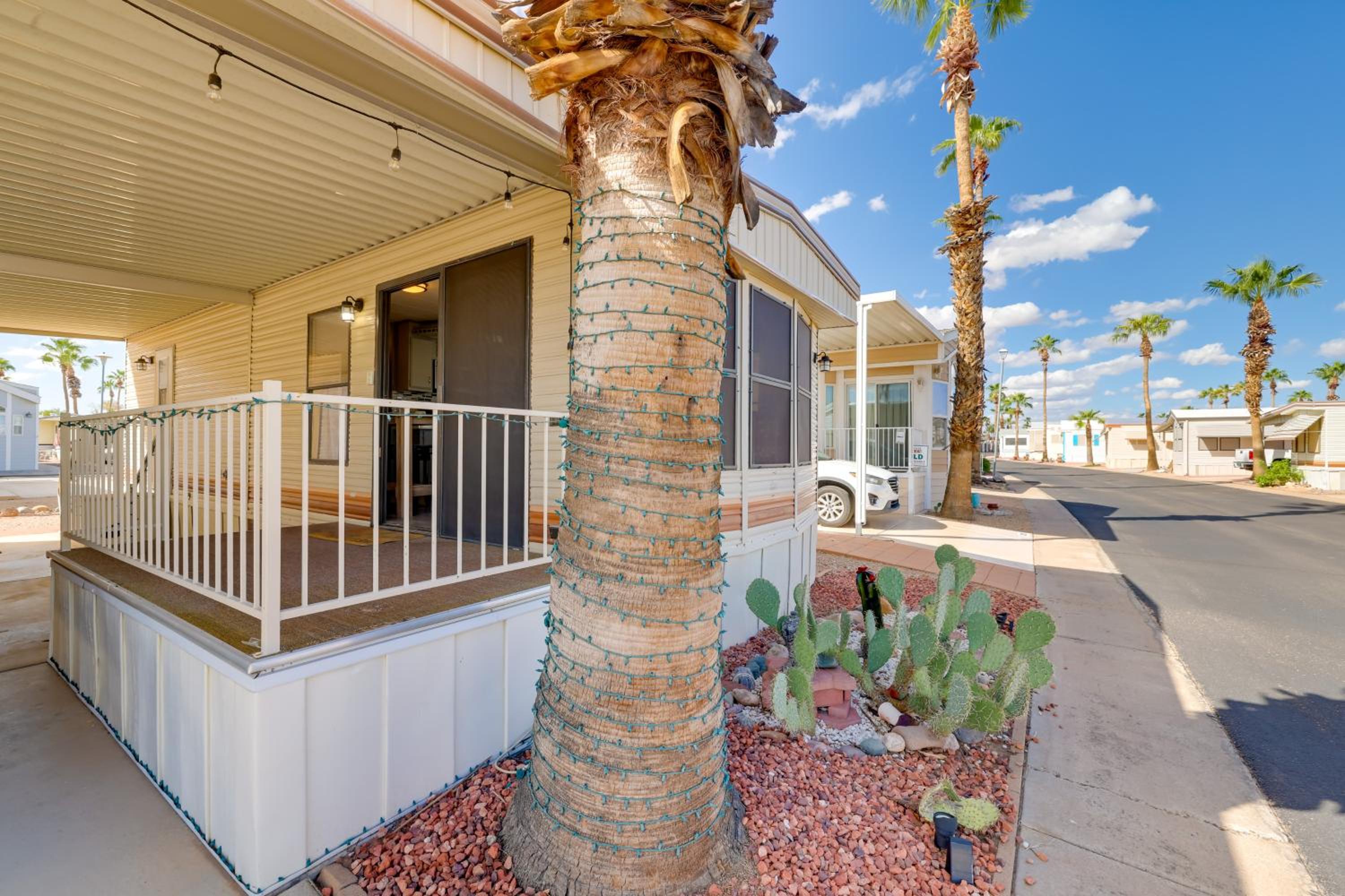 5 Mi to Surprise Stadium Arizona Snowbird Getaway