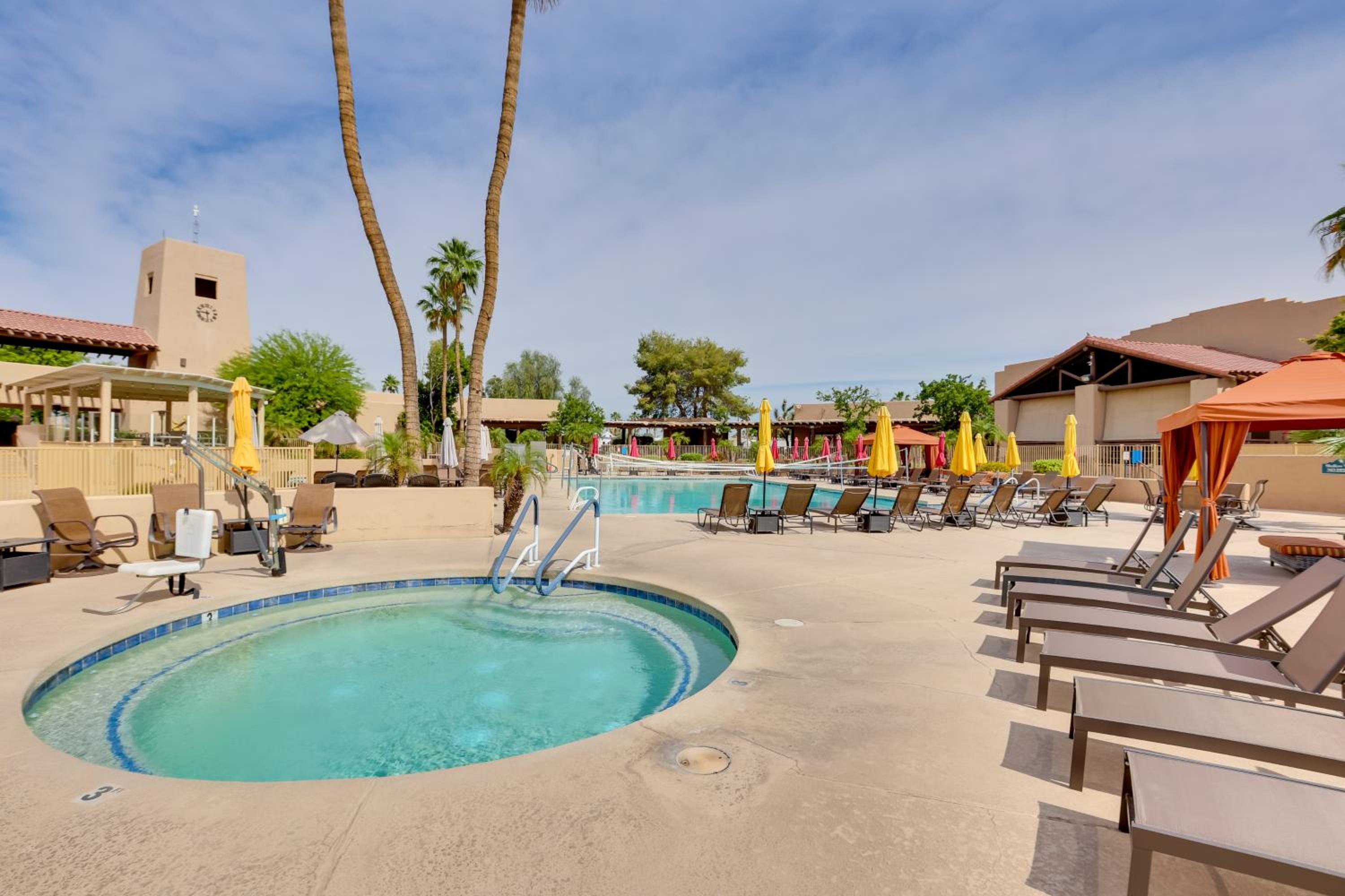 5 Mi to Surprise Stadium Arizona Snowbird Getaway