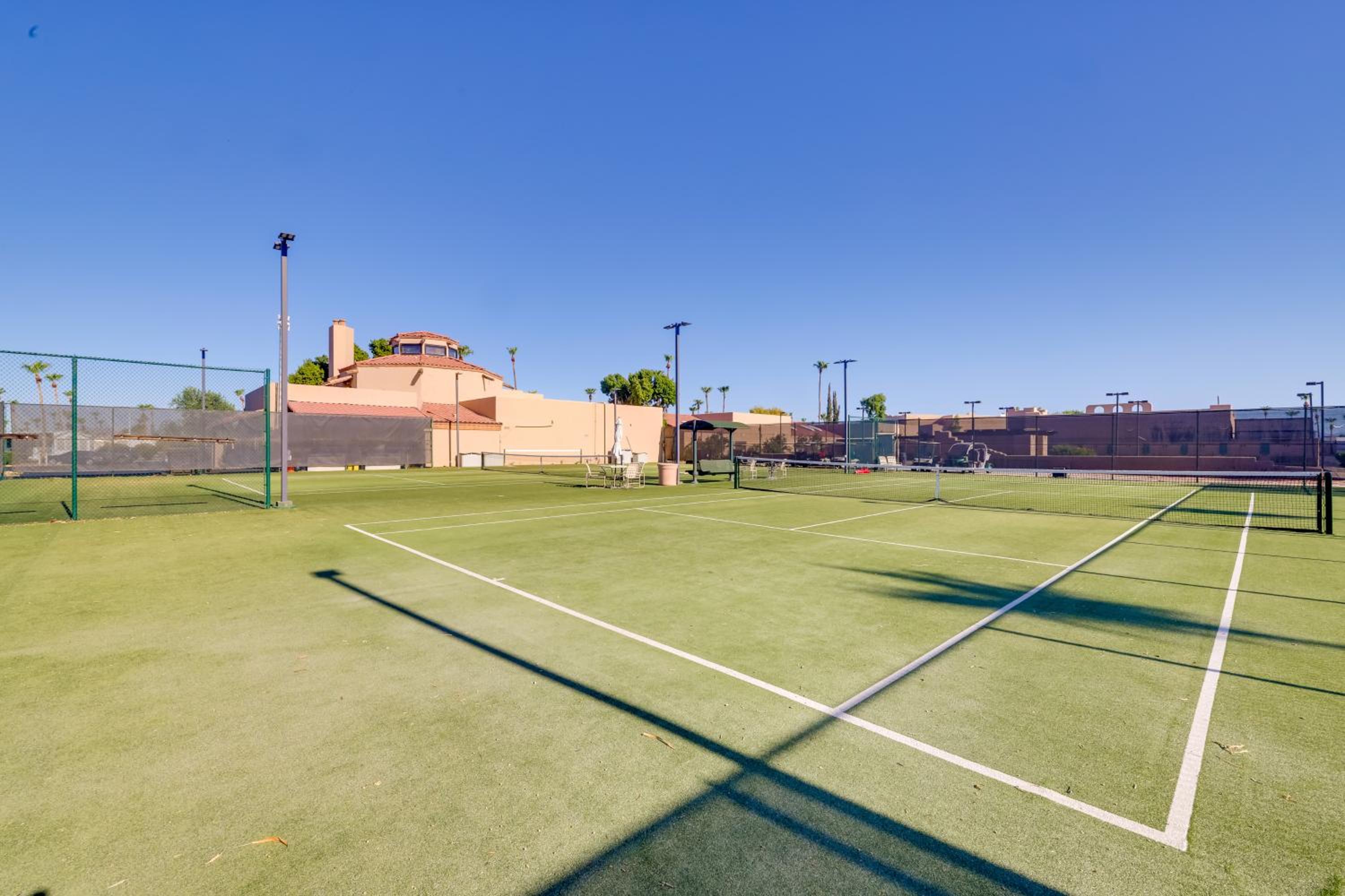5 Mi to Surprise Stadium Arizona Snowbird Getaway
