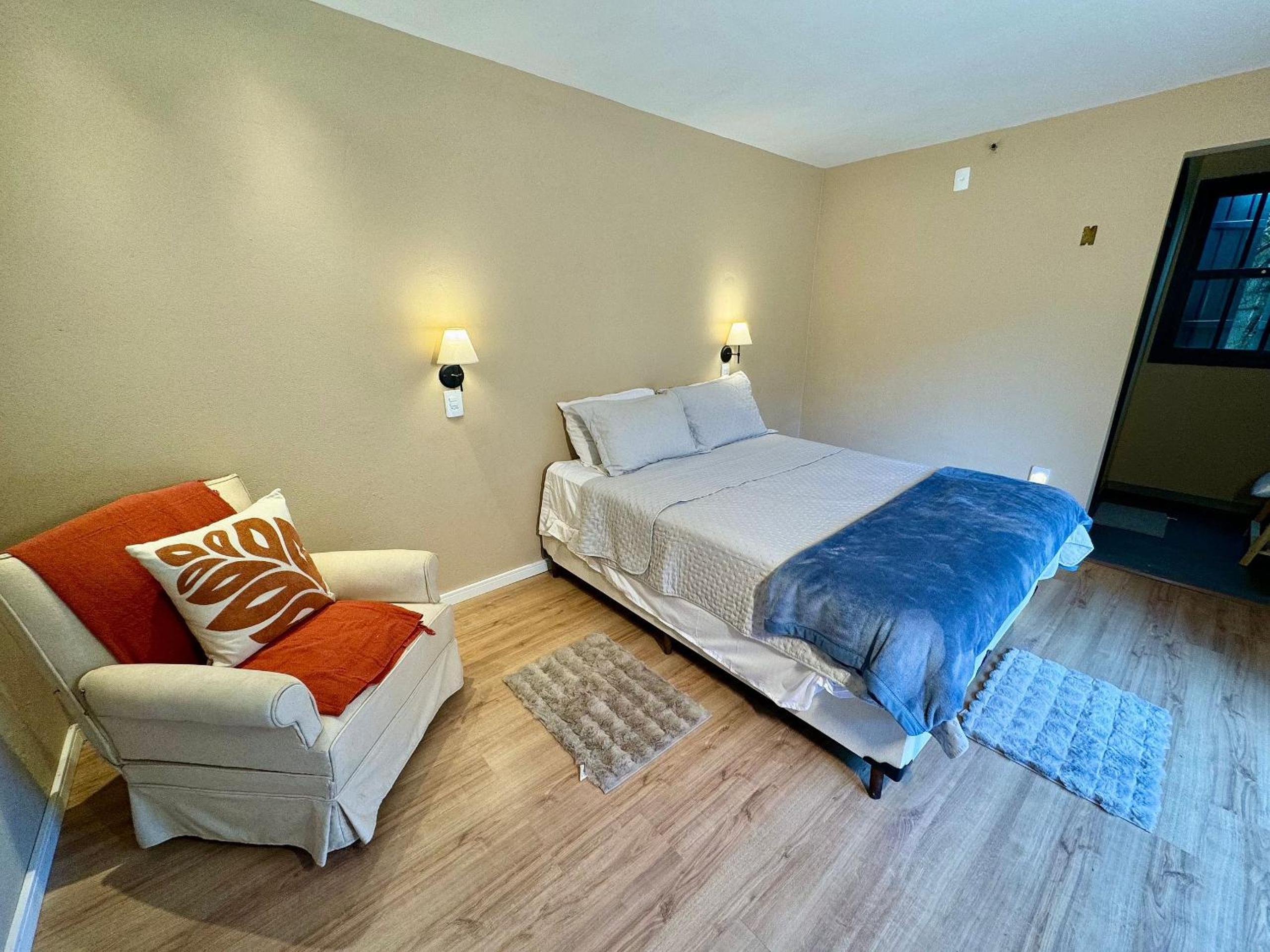 Casa com Jacuzzi e Área Gourmet em Mury