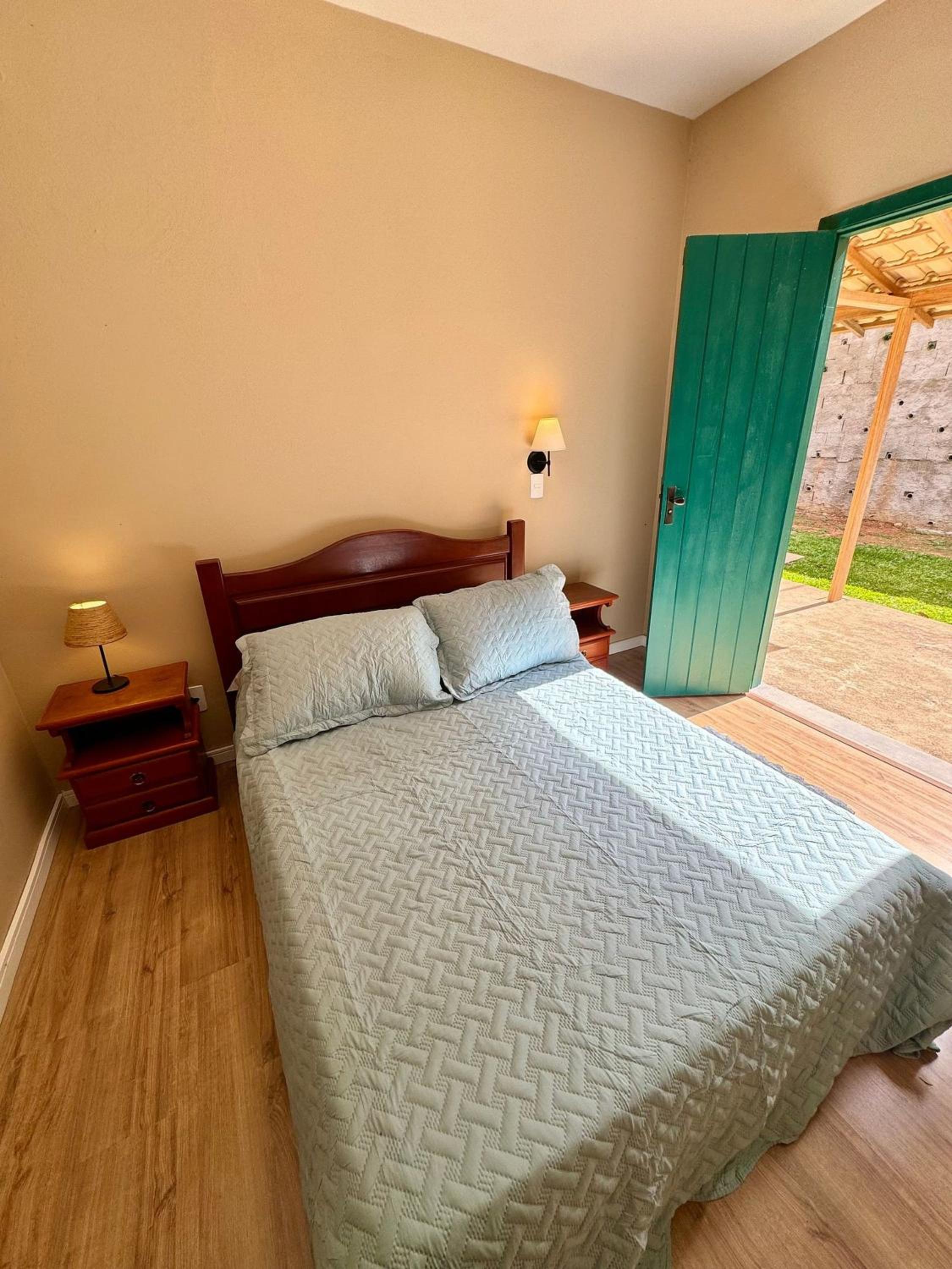 Casa com Jacuzzi e Área Gourmet em Mury