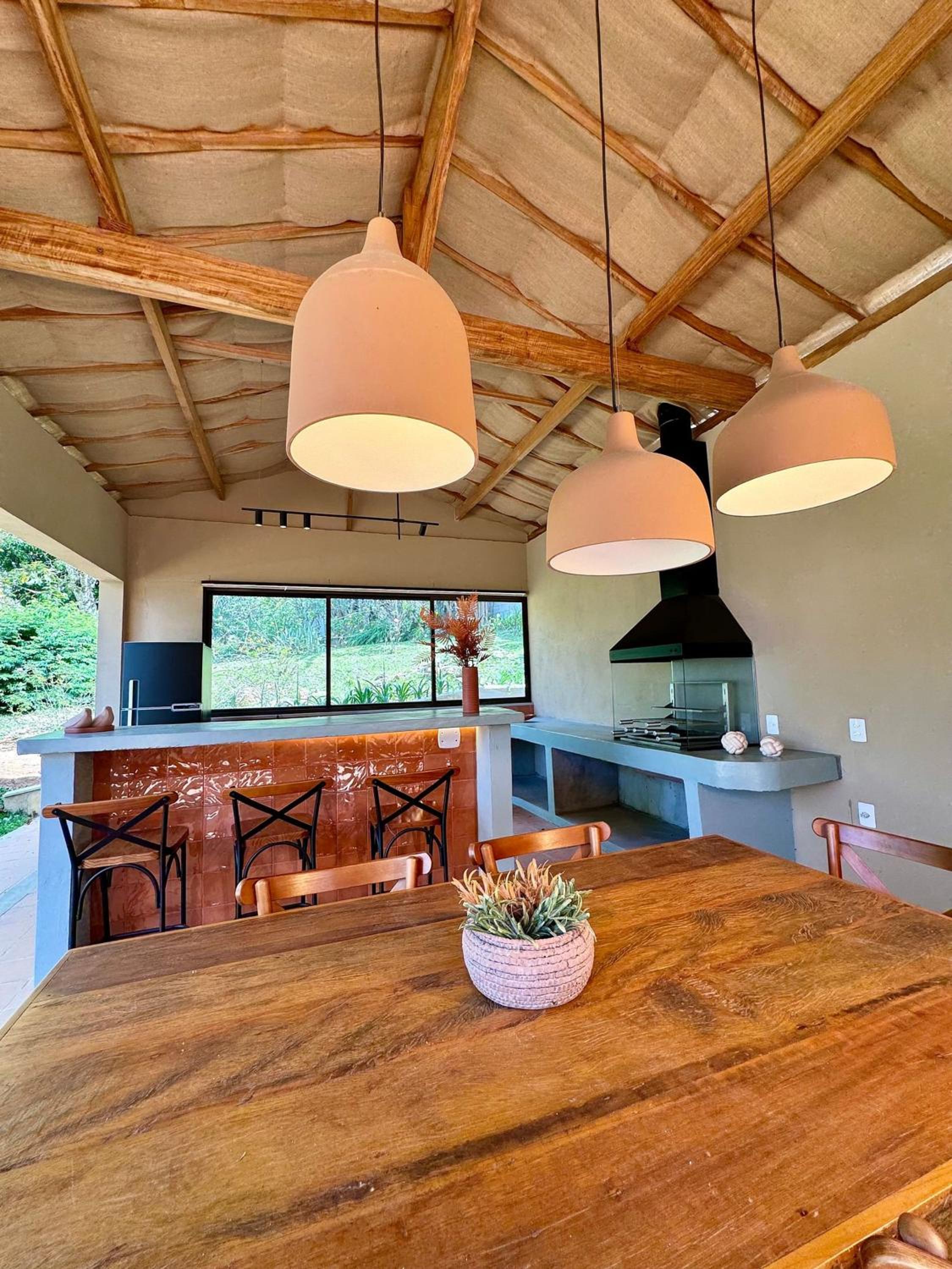 Casa com Jacuzzi e Área Gourmet em Mury