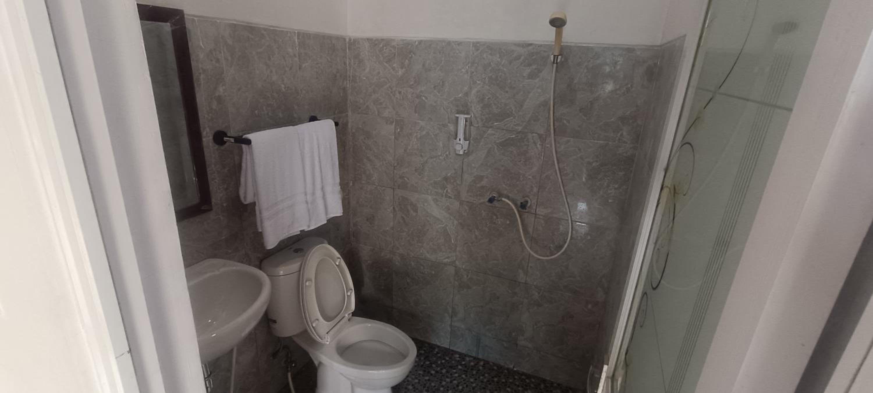 Gusti Homestay