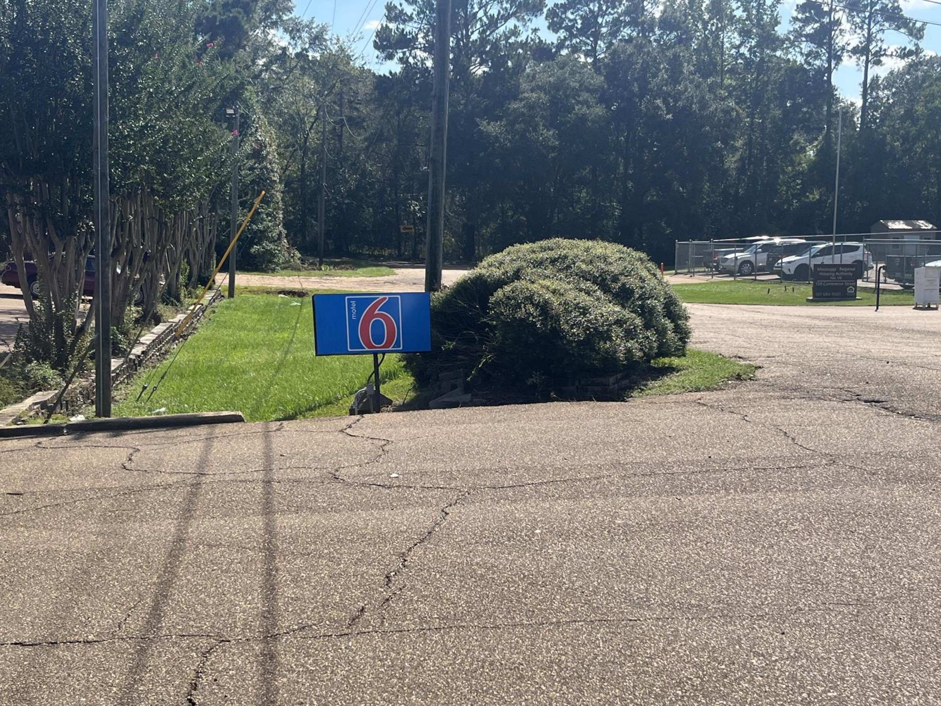 Motel 6 - McComb, MS