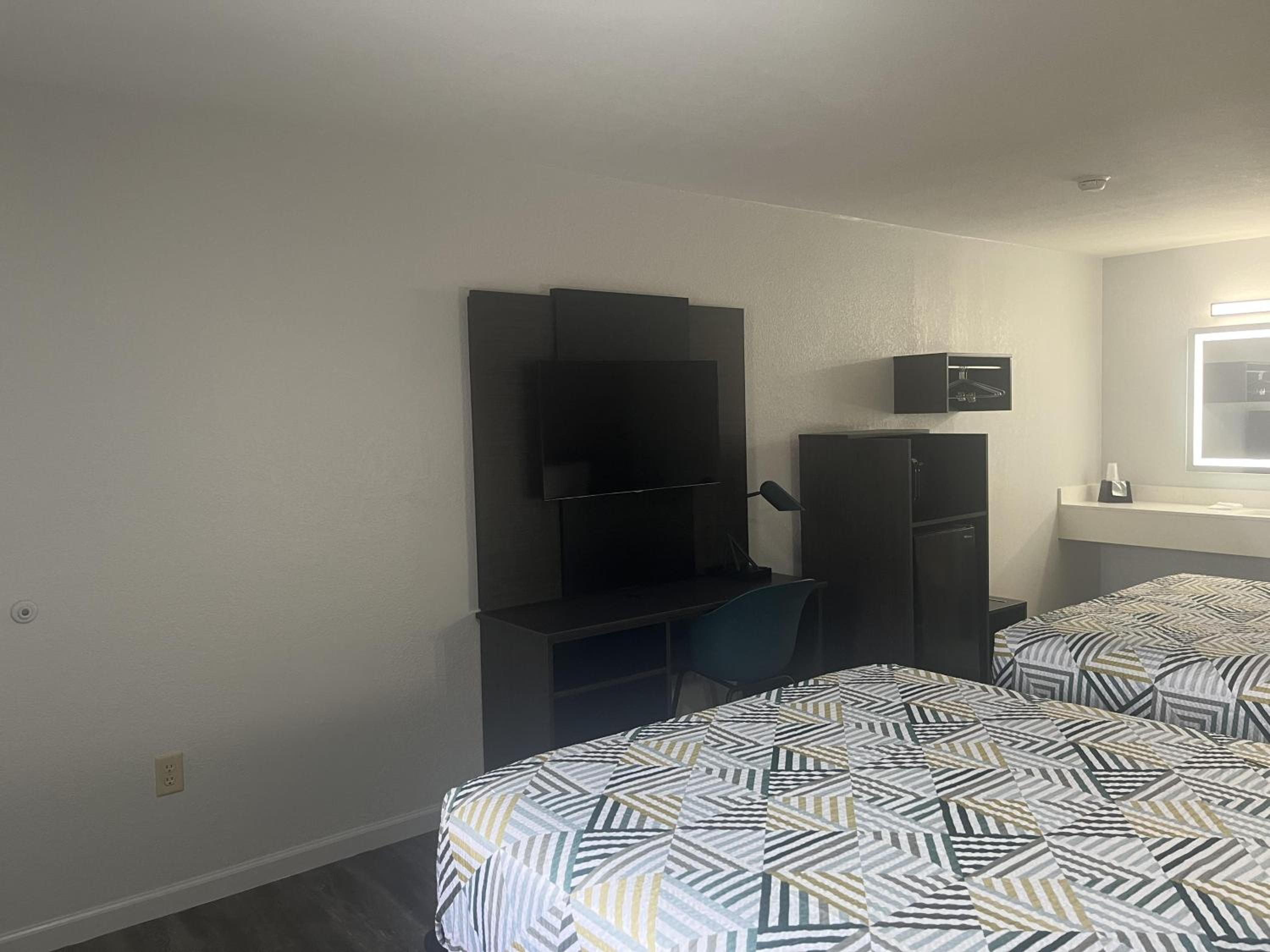 Motel 6 - McComb, MS