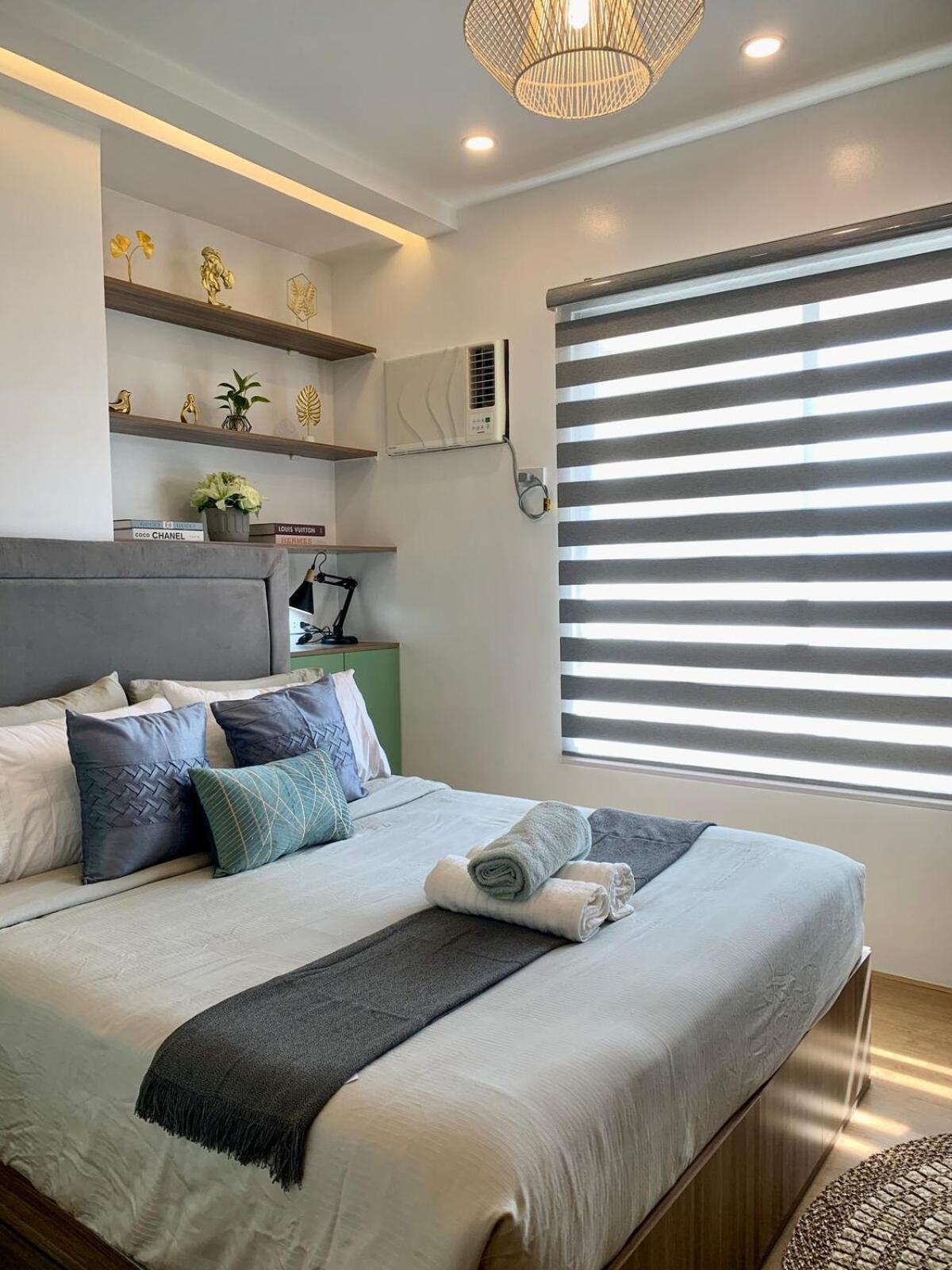Cozy Studio near Roxas Night Market with Fast WiFi and Netflix