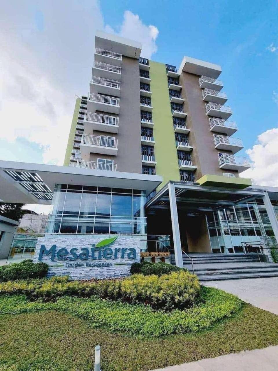 Cozy Studio near Roxas Night Market with Fast WiFi and Netflix