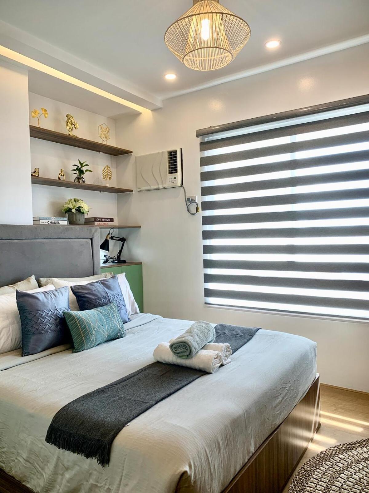 Cozy Studio near Roxas Night Market with Fast WiFi and Netflix