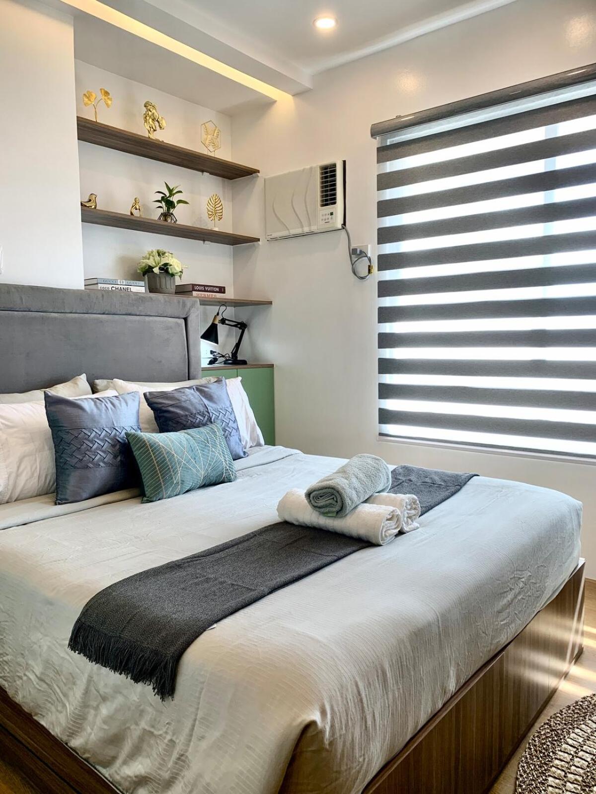 Cozy Studio near Roxas Night Market with Fast WiFi and Netflix