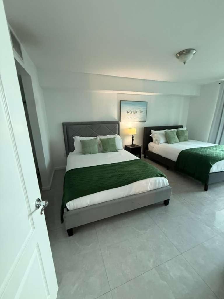 The Bay Suites - Brickell