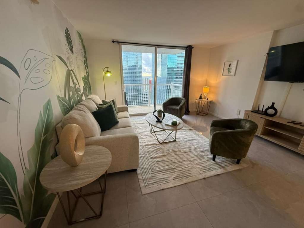 The Bay Suites - Brickell