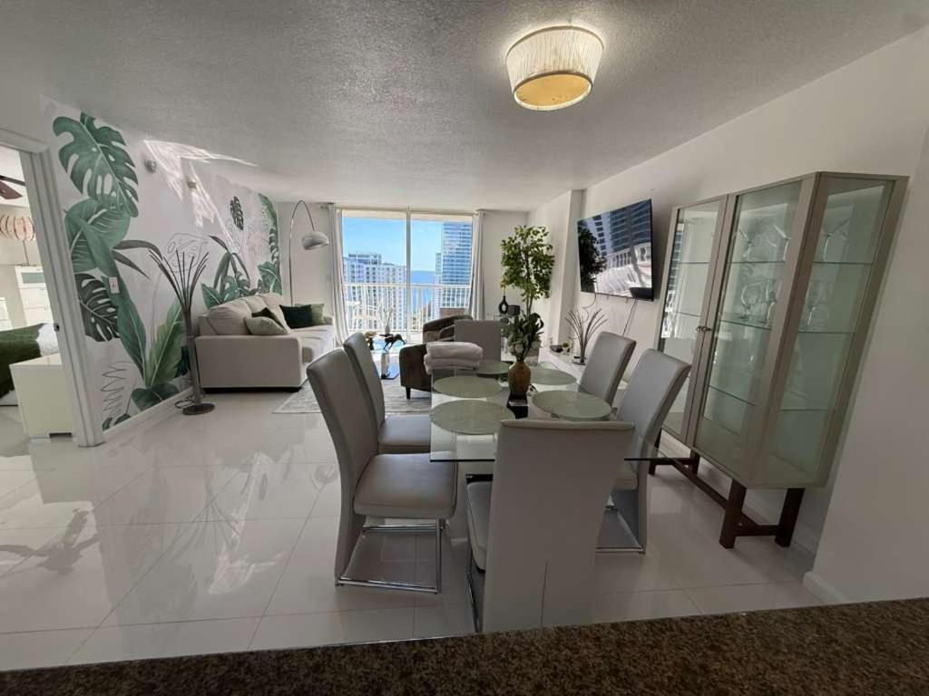 The Bay Suites - Brickell